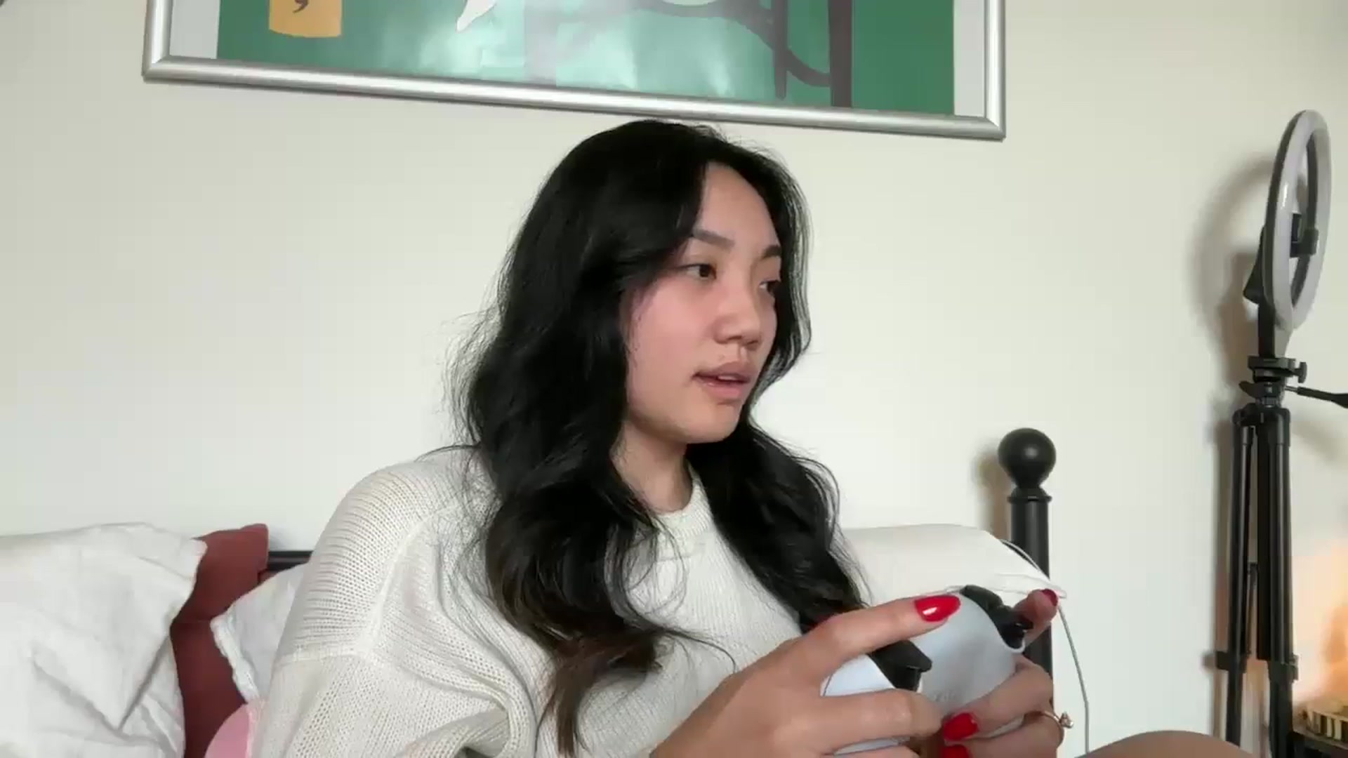Gallery image thumbnail from luna_tsukiko's myfreecams stream on, 03/30/2024, 19:15 image 20 of 20