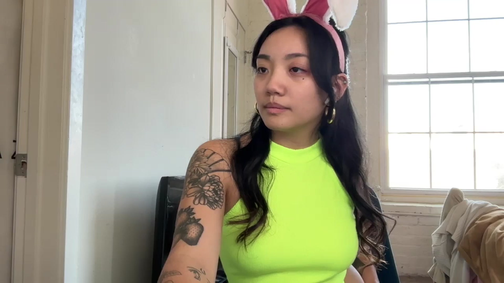 Gallery image thumbnail from luna_tsukiko's myfreecams stream on, 03/31/2024, 13:36 image 9 of 20