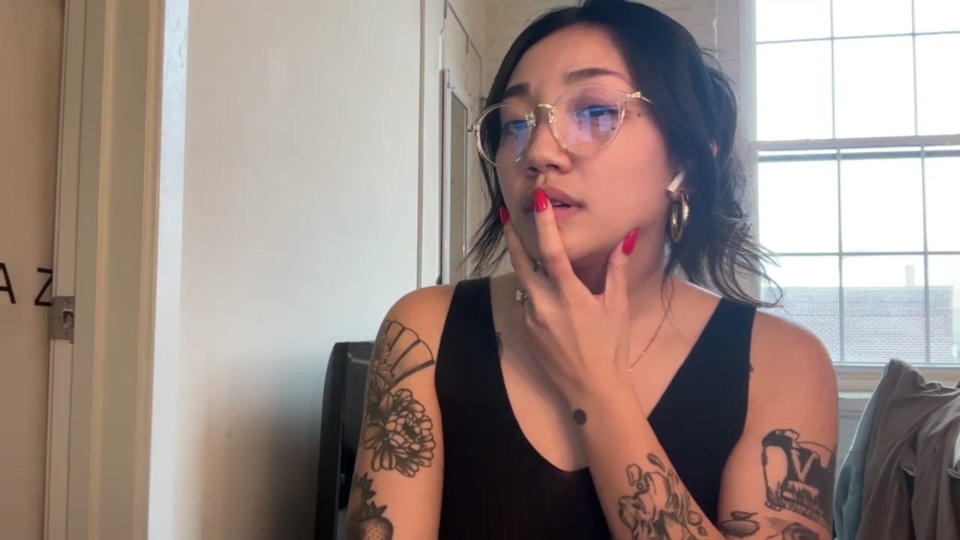 Gallery image thumbnail from luna_tsukiko's myfreecams stream on, 04/03/2024, 16:47 image 2 of 20