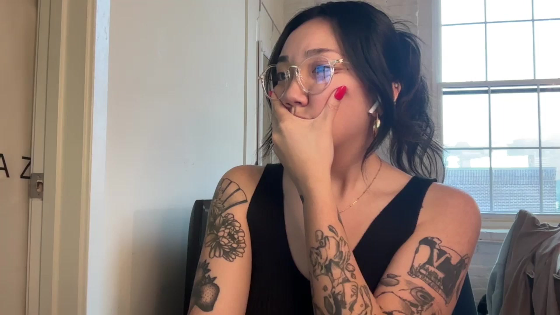 Gallery image thumbnail from luna_tsukiko's myfreecams stream on, 04/03/2024, 16:47 image 3 of 20