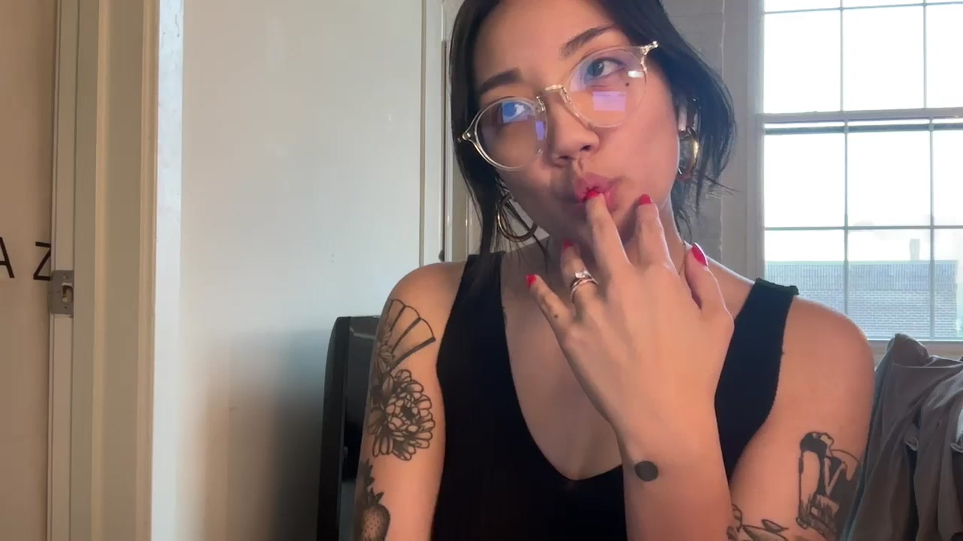Gallery image thumbnail from luna_tsukiko's myfreecams stream on, 04/03/2024, 16:47 image 20 of 20
