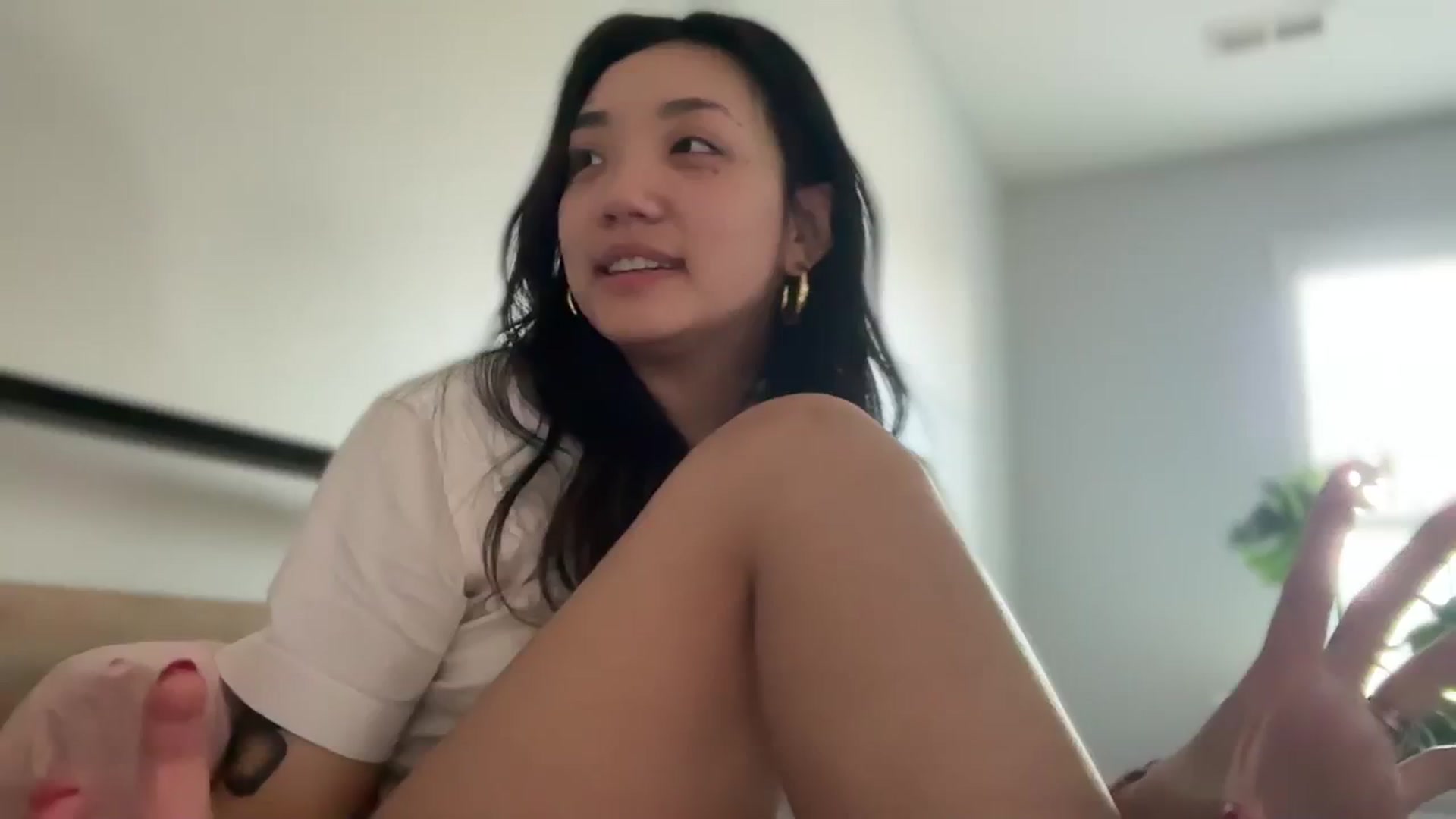 Gallery image thumbnail from luna_tsukiko's myfreecams stream on, 04/07/2024, 23:18 image 1 of 20