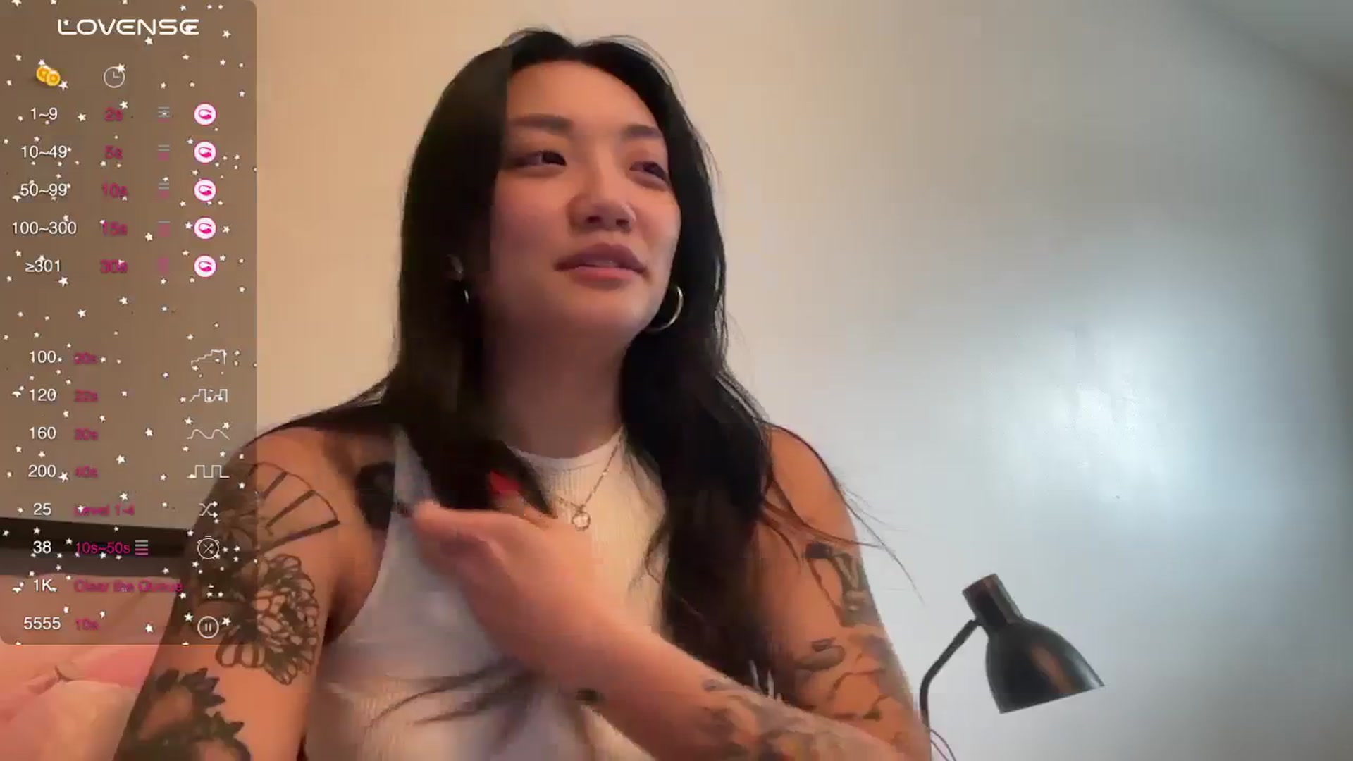 Gallery image thumbnail from luna_tsukiko's myfreecams stream on, 04/10/2024, 14:12 image 7 of 20