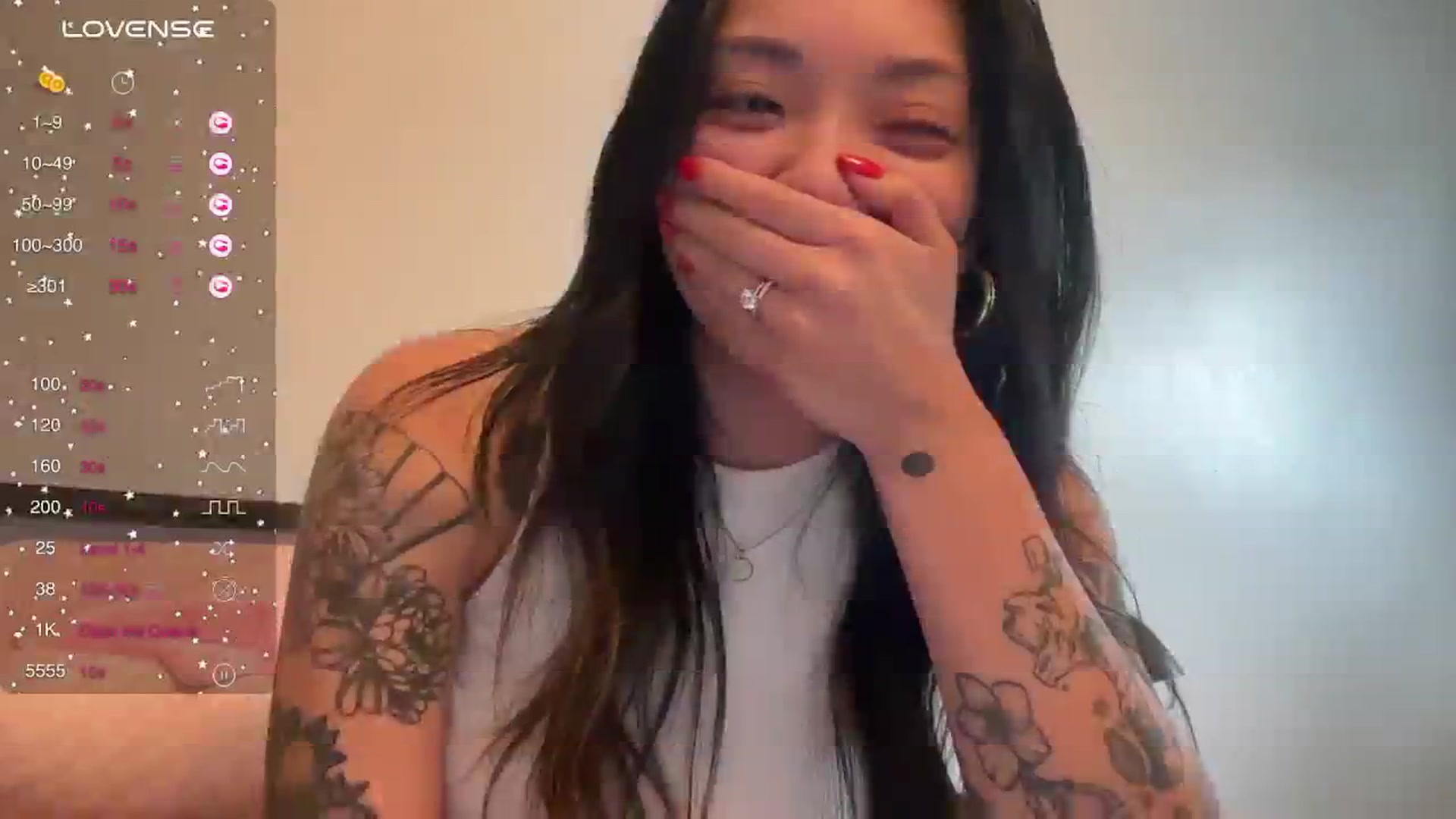 Gallery image thumbnail from luna_tsukiko's myfreecams stream on, 04/10/2024, 14:12 image 2 of 20