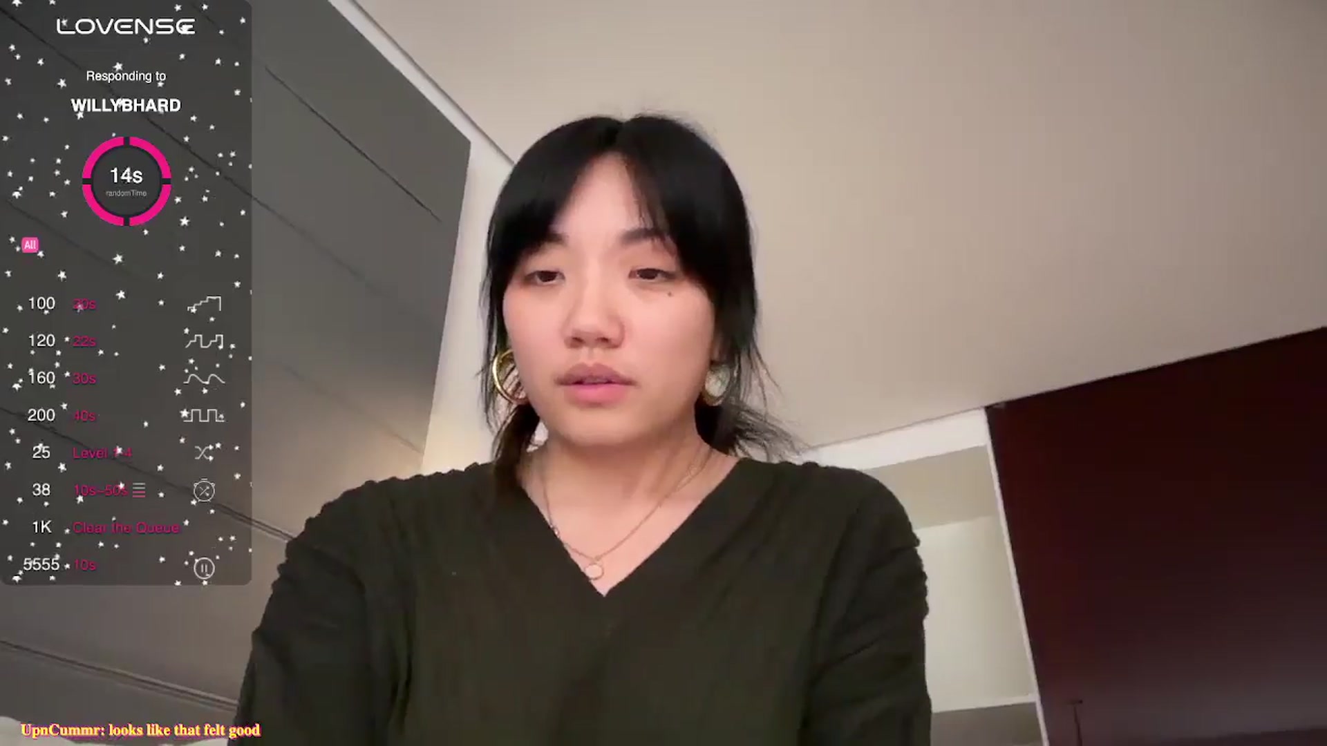 Gallery image thumbnail from luna_tsukiko's myfreecams stream on, 04/22/2024, 16:17 image 18 of 20