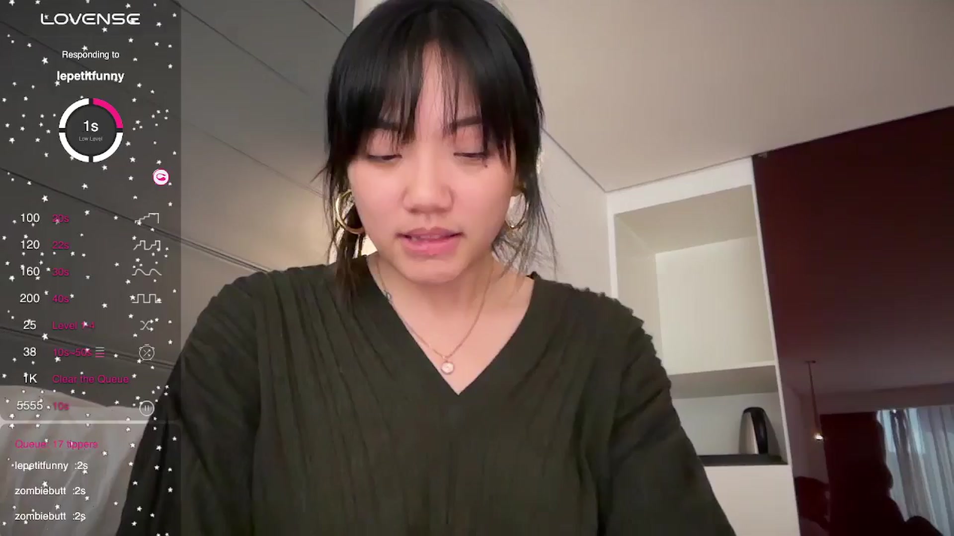 Gallery image thumbnail from luna_tsukiko's myfreecams stream on, 04/22/2024, 16:17 image 9 of 20