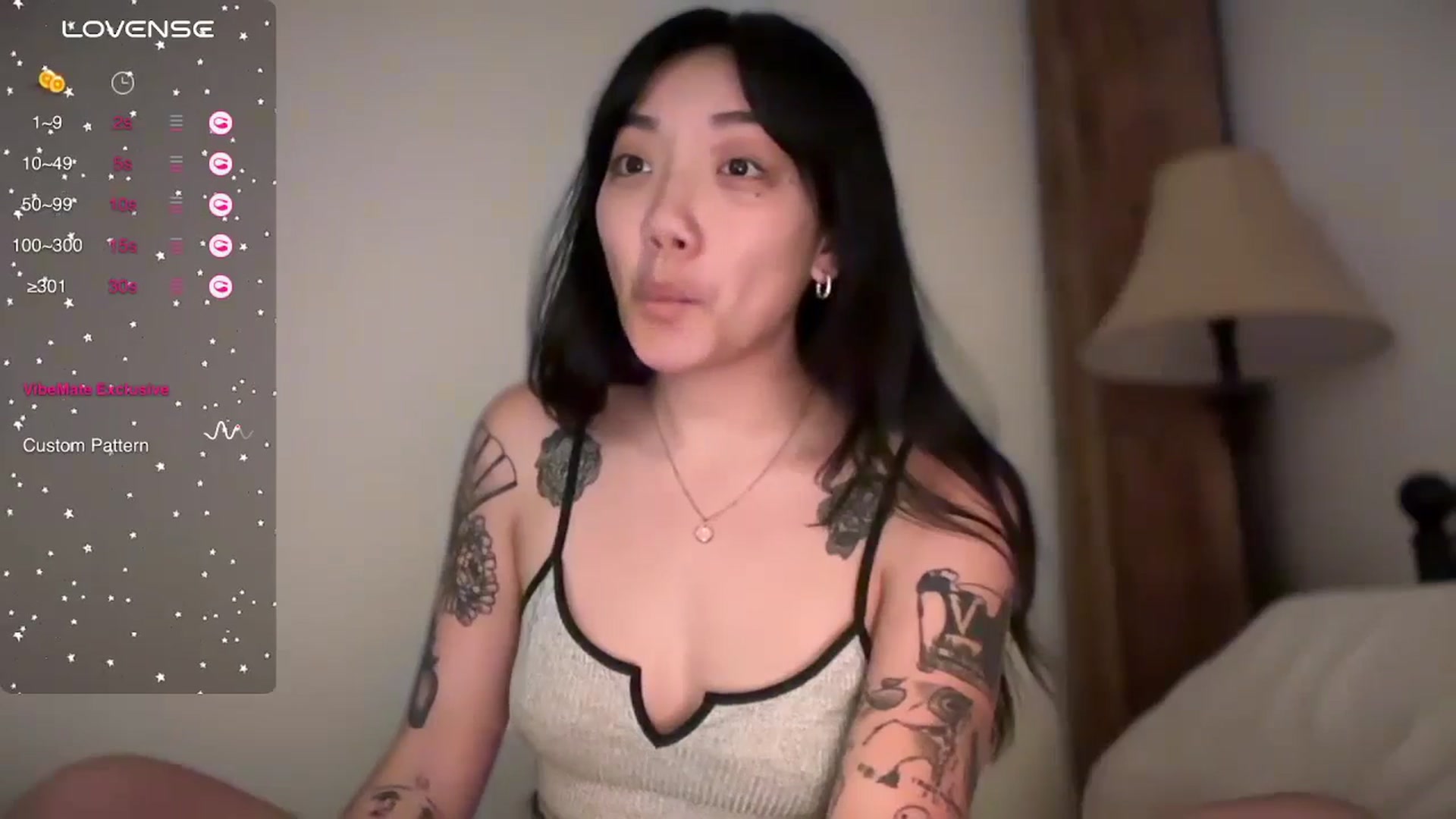 Gallery image thumbnail from luna_tsukiko's myfreecams stream on, 05/06/2024, 03:31 image 2 of 20