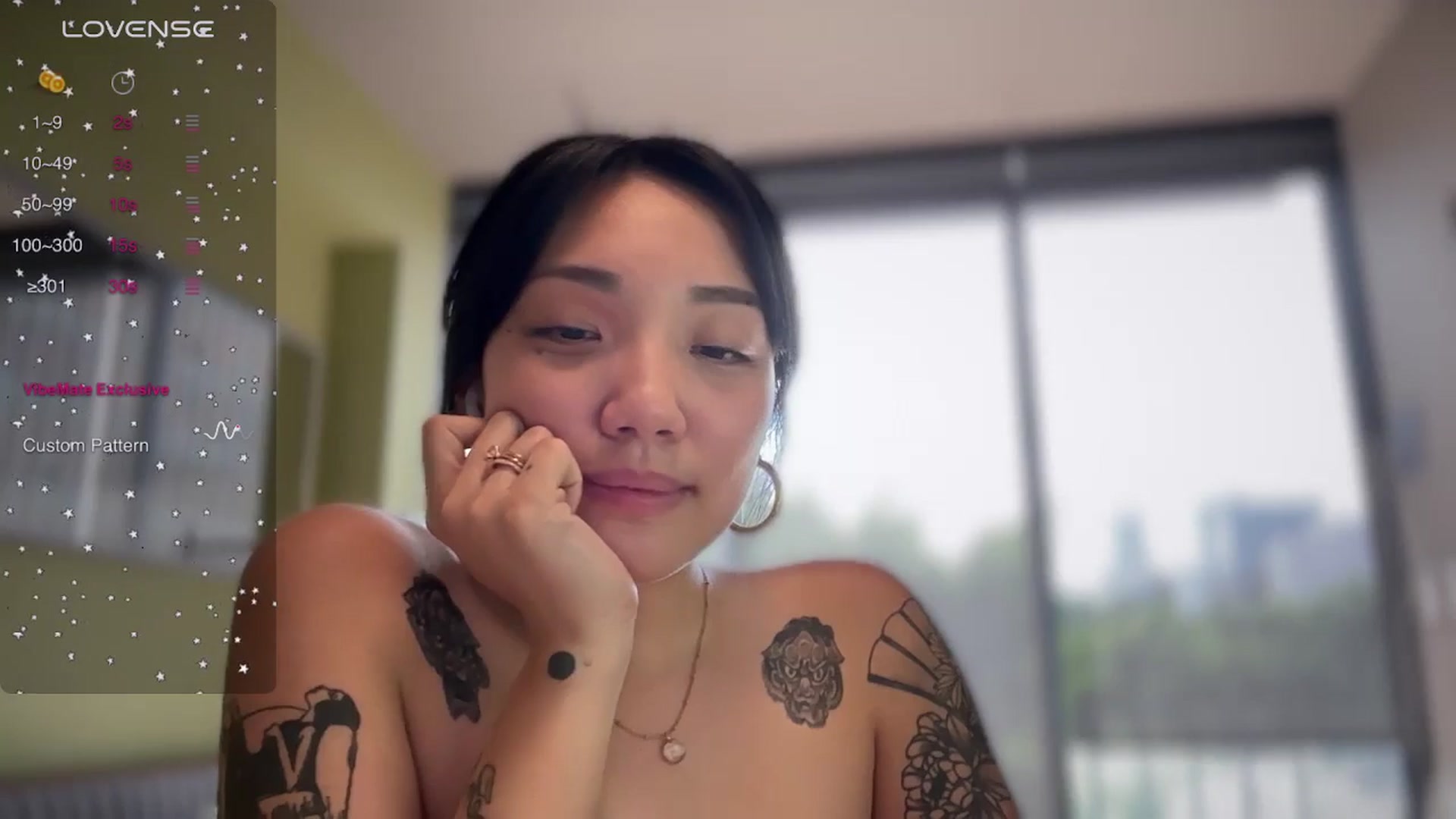 Gallery image thumbnail from luna_tsukiko's myfreecams stream on, 05/28/2024, 16:07 image 6 of 20