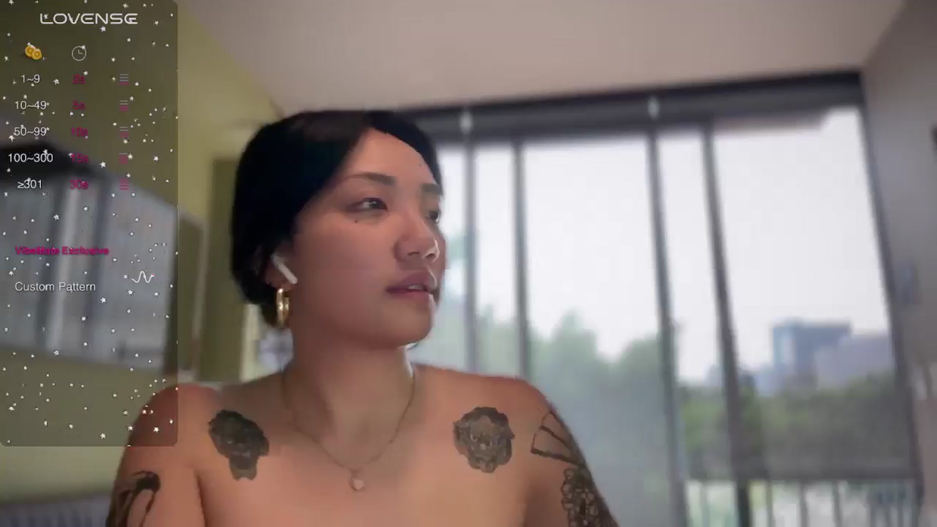 Gallery image thumbnail from luna_tsukiko's myfreecams stream on, 05/28/2024, 16:07 image 12 of 20