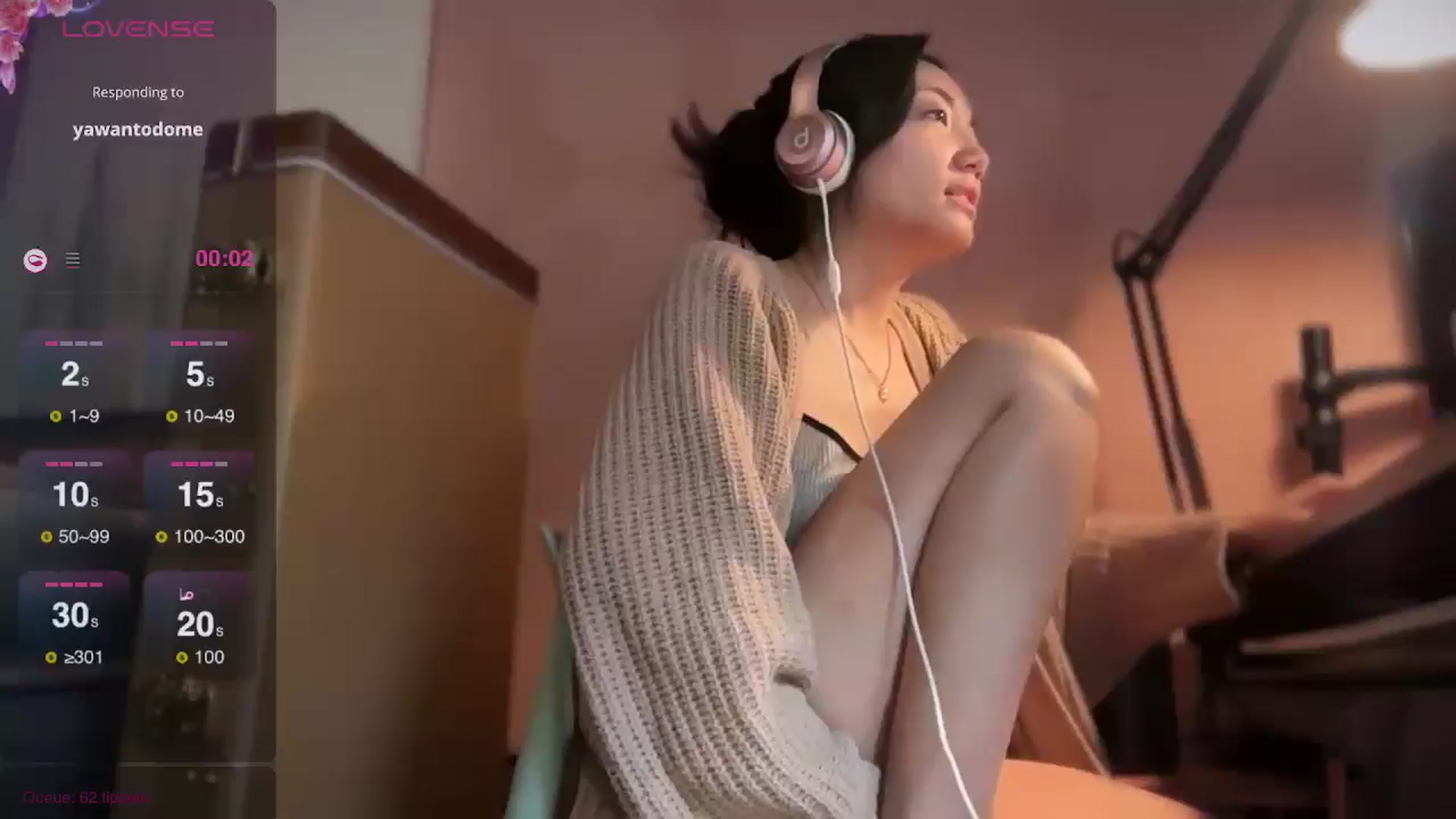 Gallery image thumbnail from luna_tsukiko's myfreecams stream on, 09/02/2024, 19:00 image 4 of 20