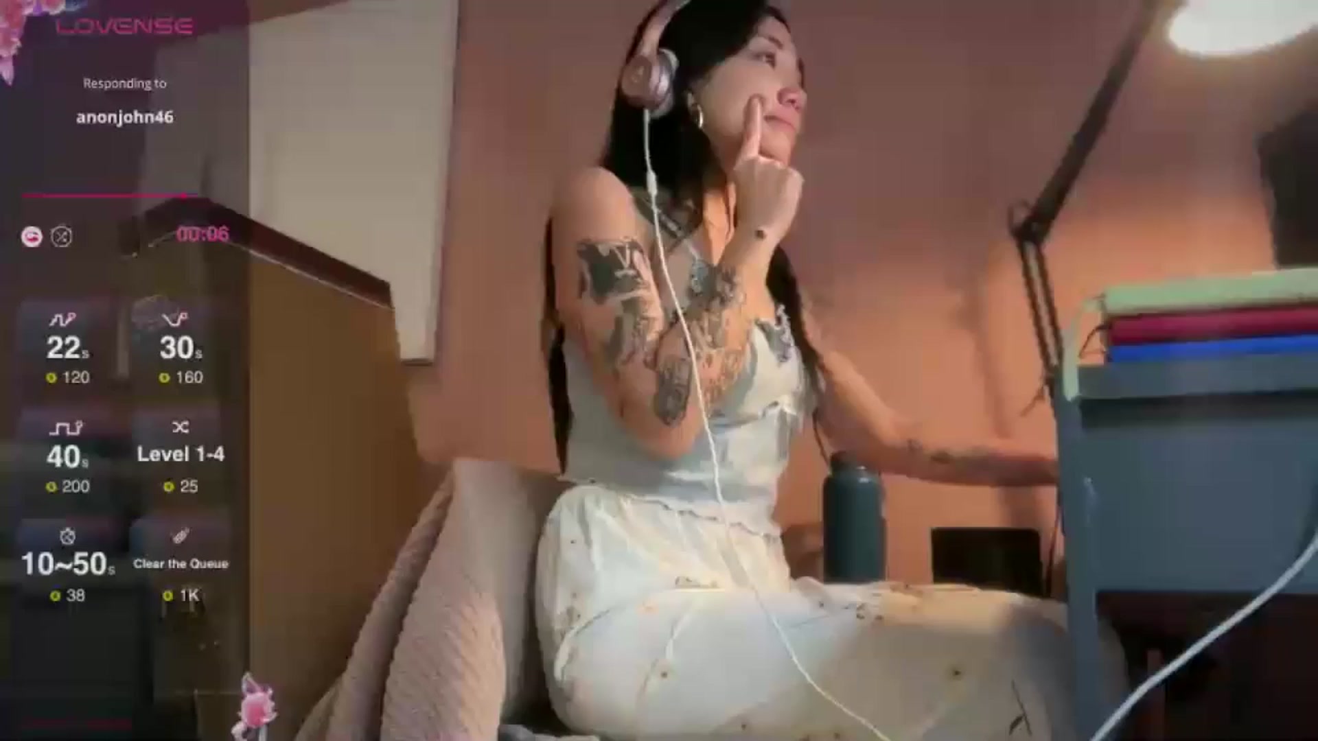 Gallery image thumbnail from luna_tsukiko's myfreecams stream on, 09/11/2024, 16:18 image 3 of 20
