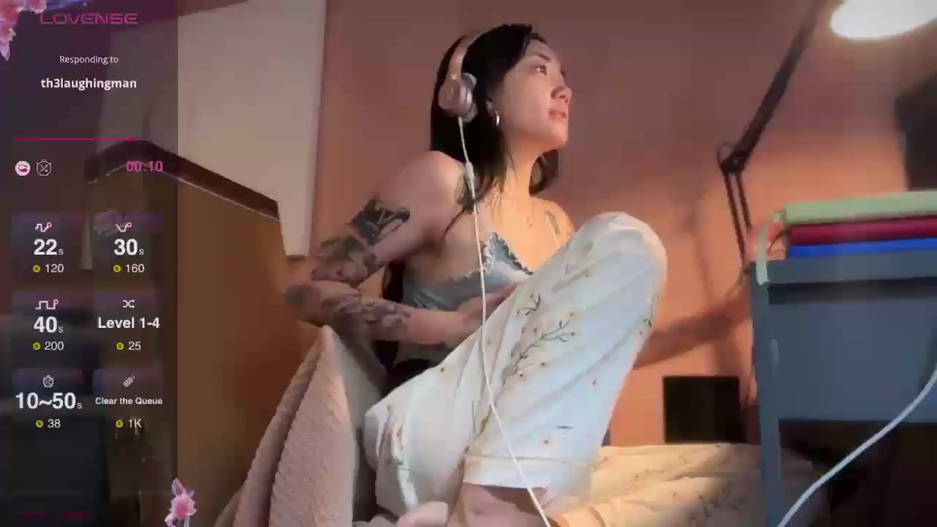Gallery image thumbnail from luna_tsukiko's myfreecams stream on, 09/11/2024, 16:18 image 19 of 20