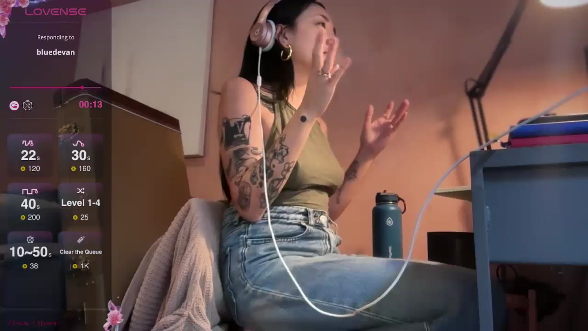 Gallery image thumbnail from luna_tsukiko's myfreecams stream on, 09/12/2024, 17:26 image 7 of 20