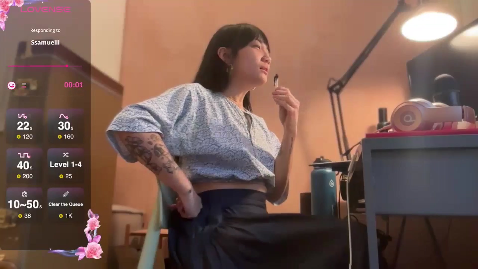 Gallery image thumbnail from luna_tsukiko's myfreecams stream on, 10/22/2024, 18:22 image 7 of 20