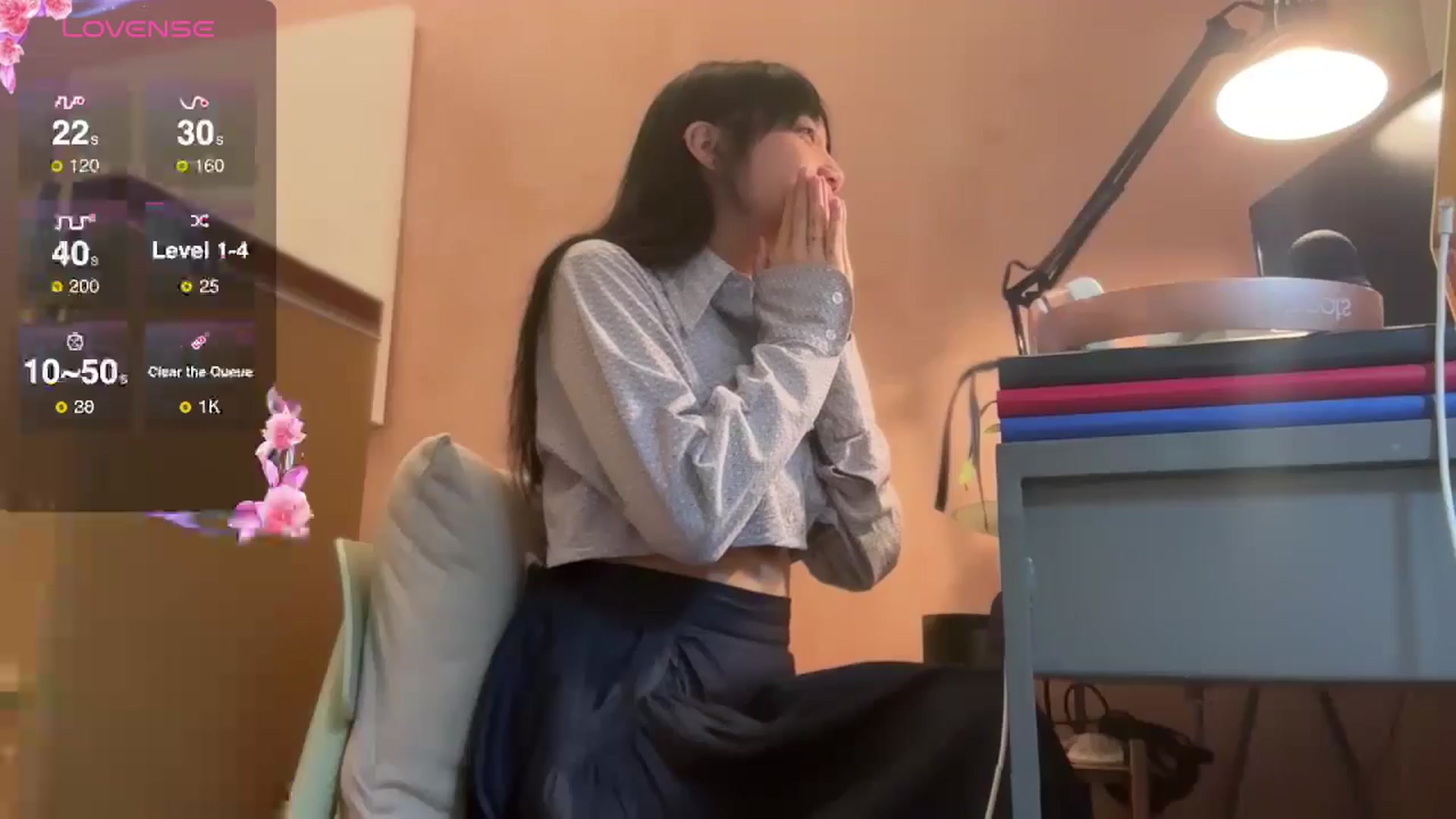 Gallery image thumbnail from luna_tsukiko's myfreecams stream on, 10/28/2024, 15:28 image 7 of 20