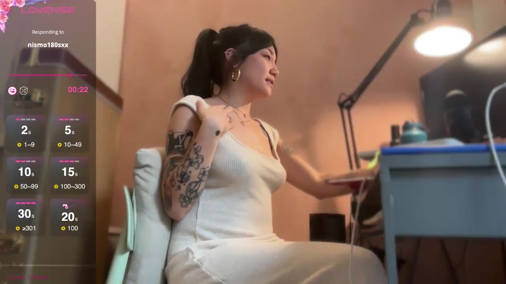 Gallery image thumbnail from luna_tsukiko's myfreecams stream on, 11/05/2024, 20:27 image 19 of 20