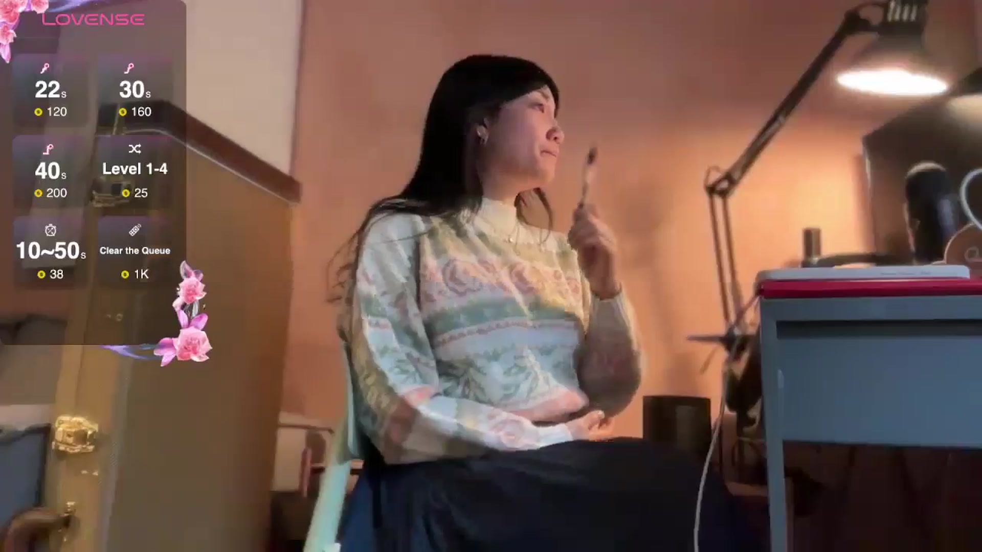 Gallery image thumbnail from luna_tsukiko's myfreecams stream on, 11/14/2024, 16:55 image 16 of 20