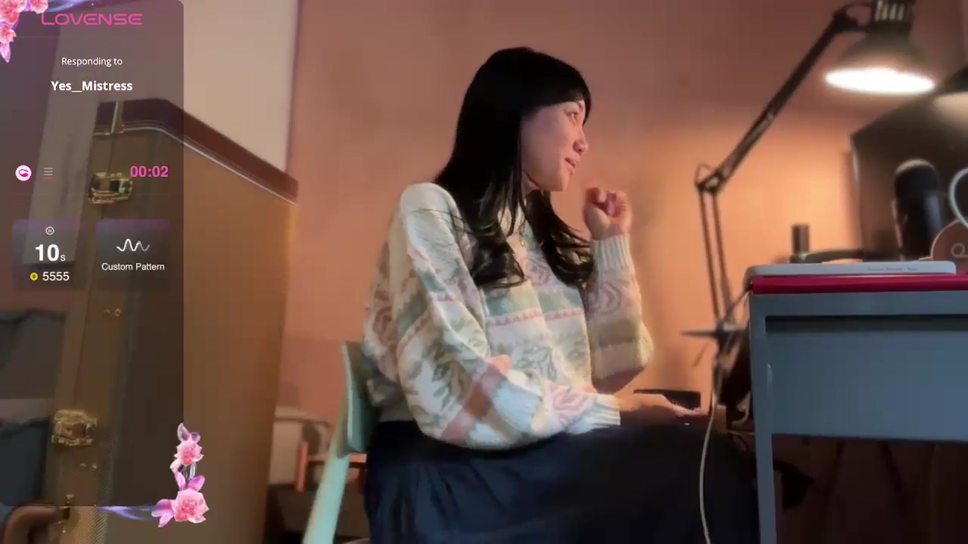 Gallery image thumbnail from luna_tsukiko's myfreecams stream on, 11/14/2024, 16:55 image 3 of 20
