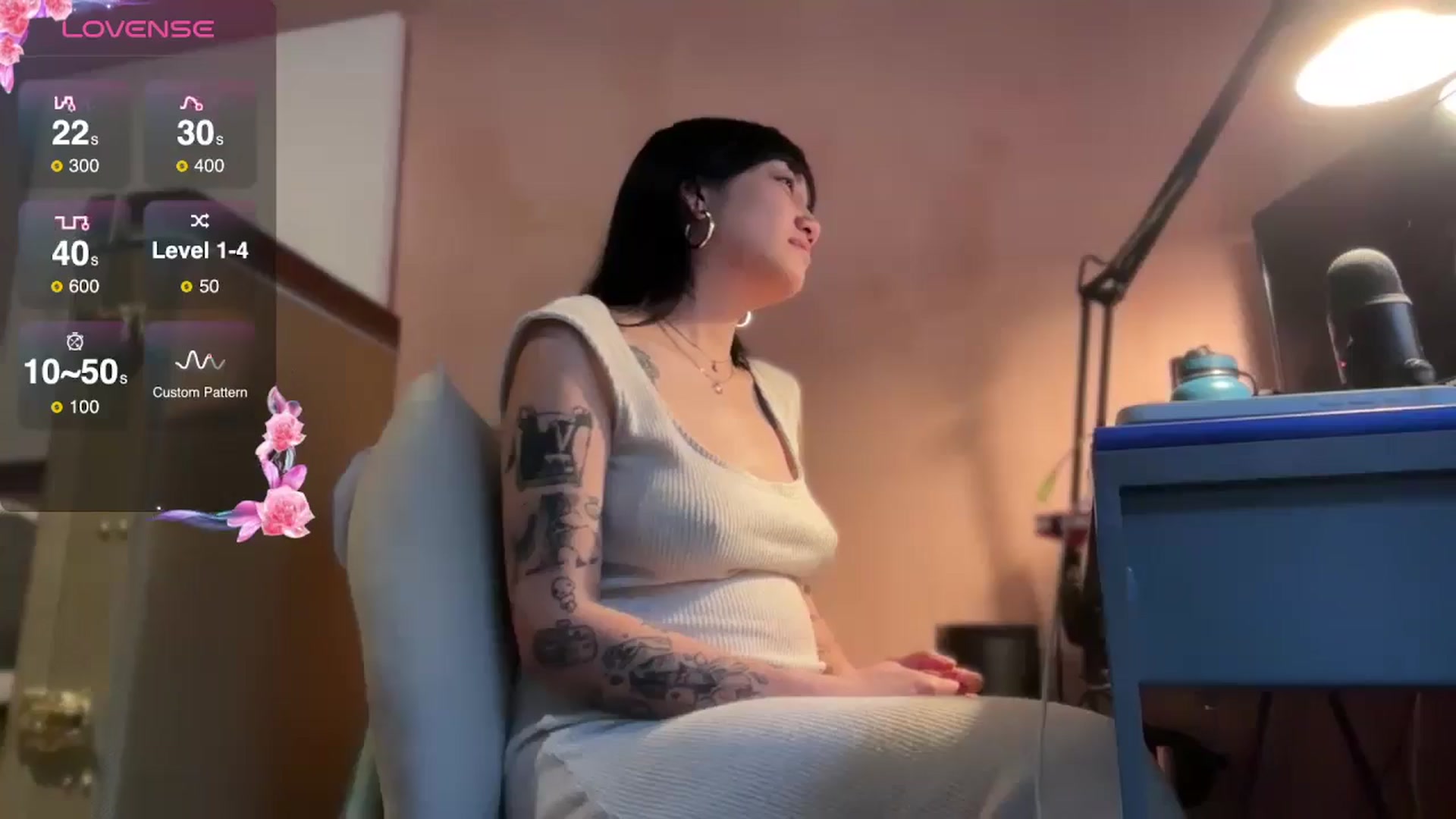 Gallery image thumbnail from luna_tsukiko's myfreecams stream on, 12/02/2024, 16:16 image 20 of 20