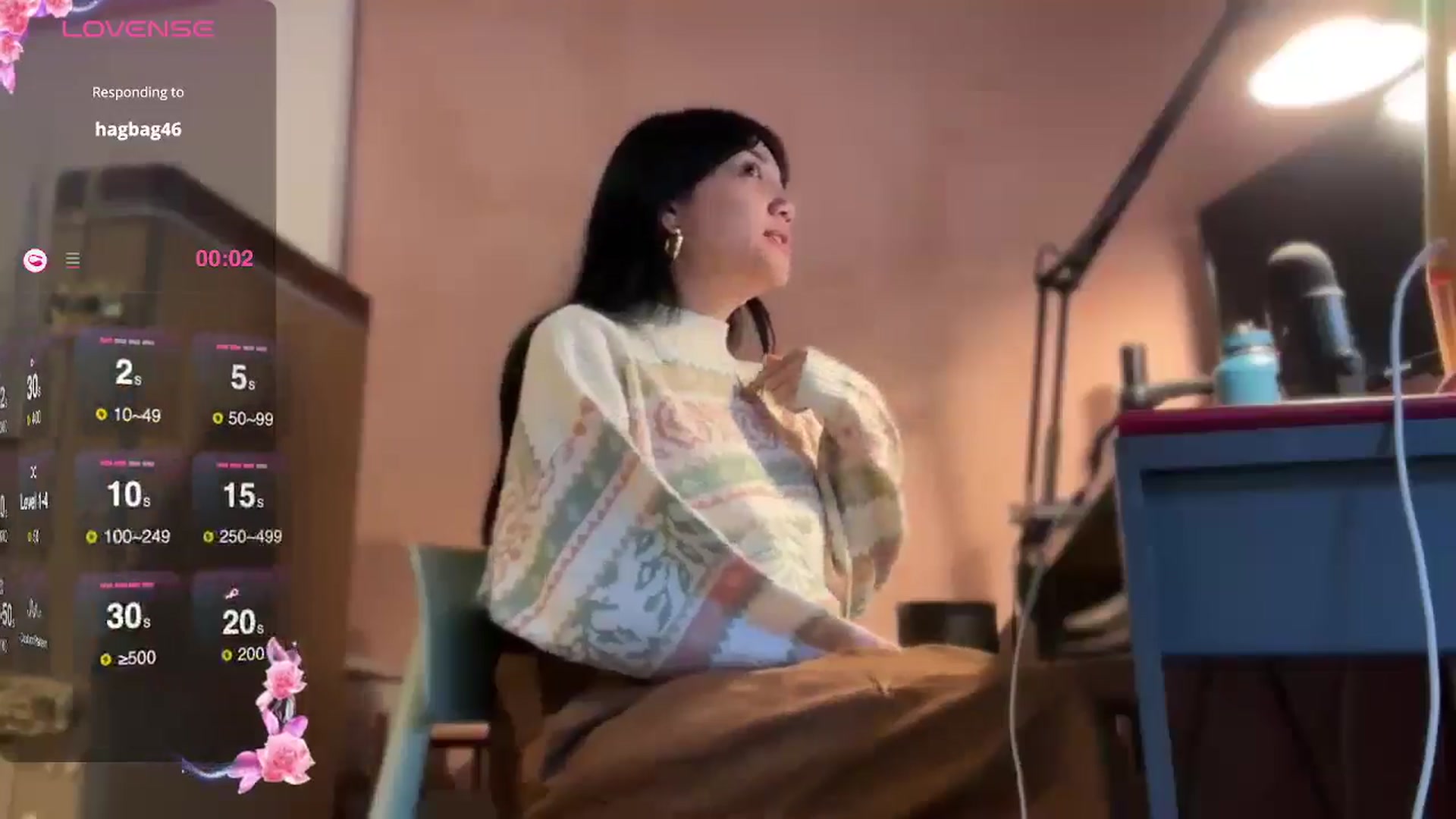 Gallery image thumbnail from luna_tsukiko's myfreecams stream on, 12/04/2024, 15:23 image 12 of 20