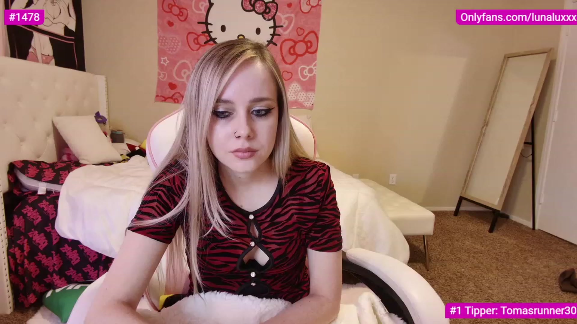 Gallery image thumbnail from lunalovelyy's myfreecams stream on, 02/03/2023, 03:13 image 1 of 20