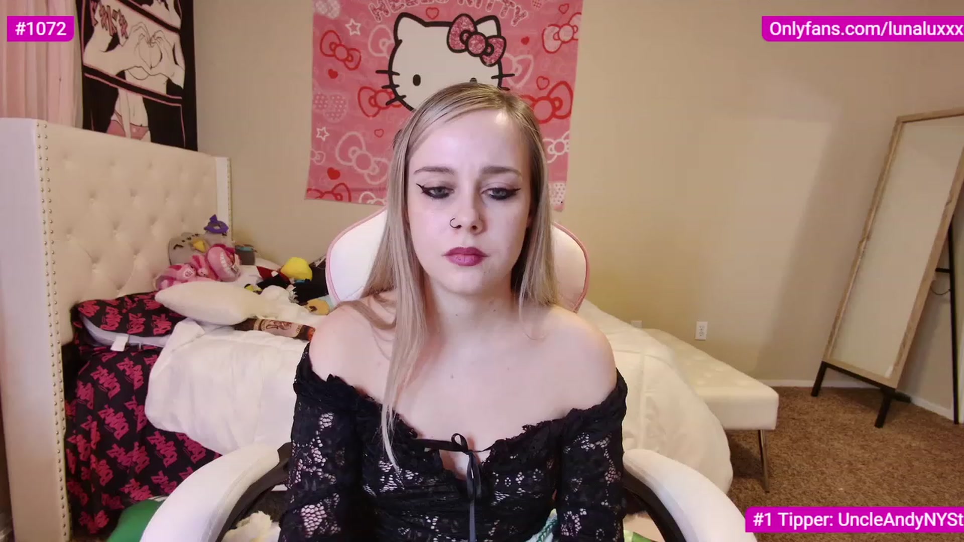 Gallery image thumbnail from lunalovelyy's myfreecams stream on, 02/05/2023, 05:46 image 19 of 20