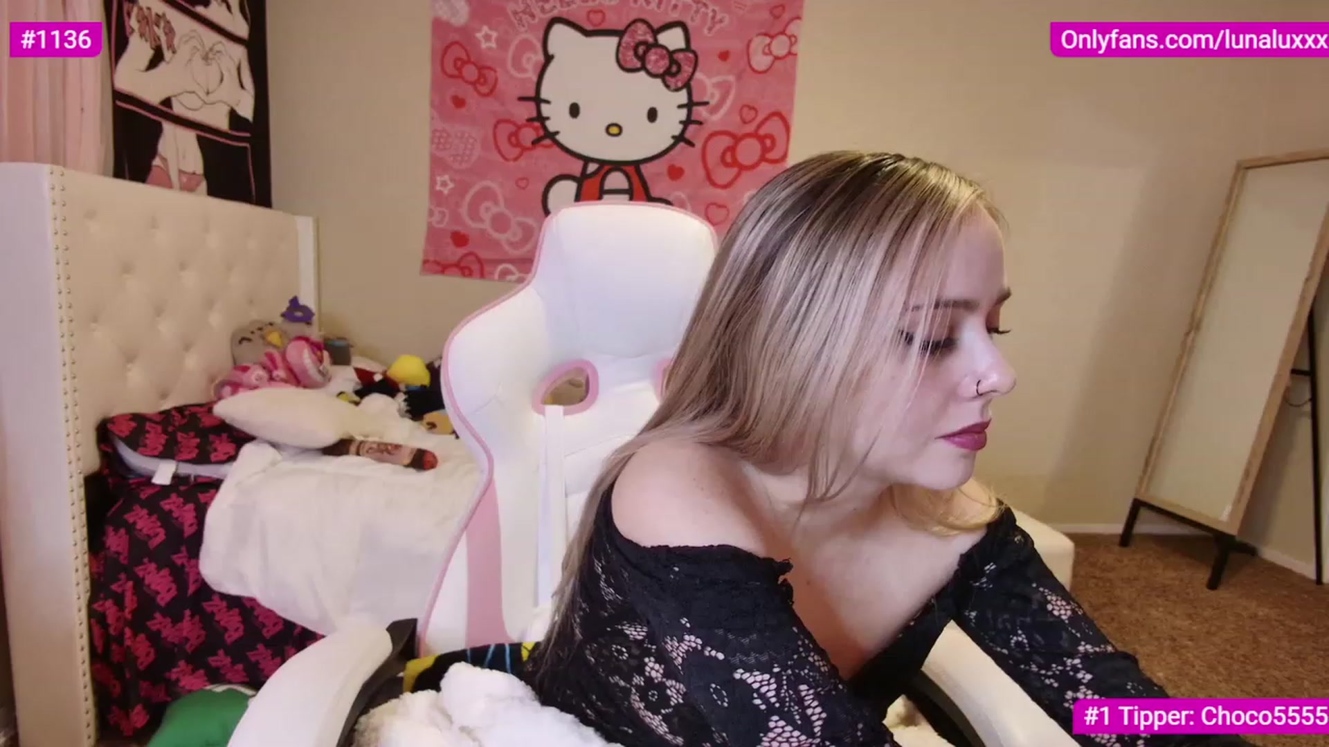 Gallery image thumbnail from lunalovelyy's myfreecams stream on, 02/05/2023, 05:46 image 9 of 20