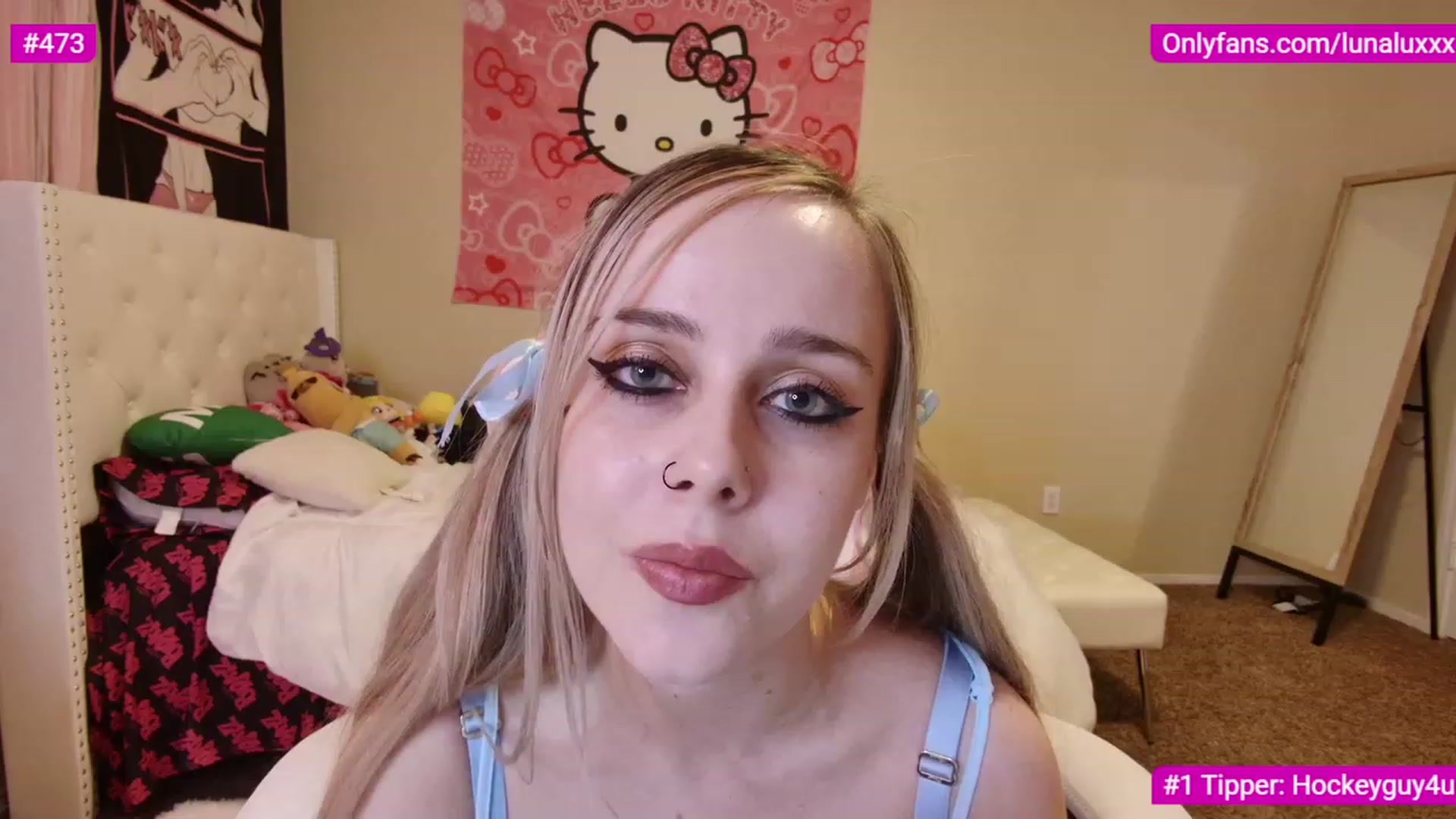 Gallery image thumbnail from lunalovelyy's myfreecams stream on, 02/07/2023, 07:16 image 17 of 20