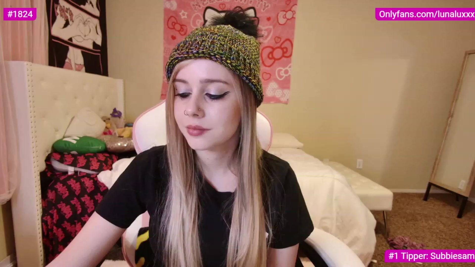 Gallery image thumbnail from lunalovelyy's myfreecams stream on, 02/26/2023, 03:22 image 15 of 20