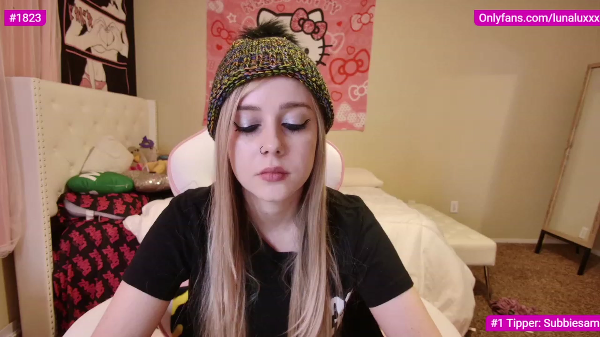 Gallery image thumbnail from lunalovelyy's myfreecams stream on, 02/26/2023, 03:22 image 14 of 20