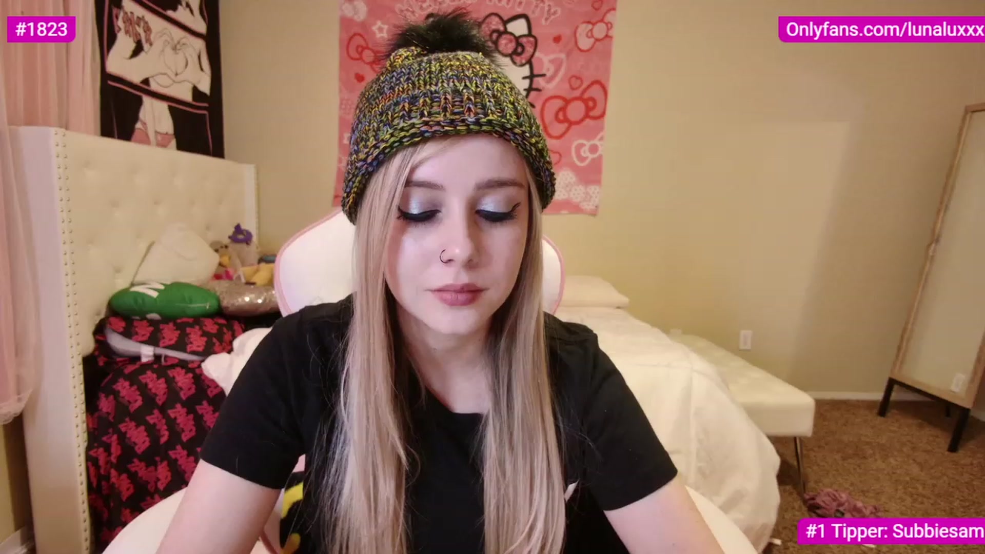 Gallery image thumbnail from lunalovelyy's myfreecams stream on, 02/26/2023, 03:22 image 11 of 20