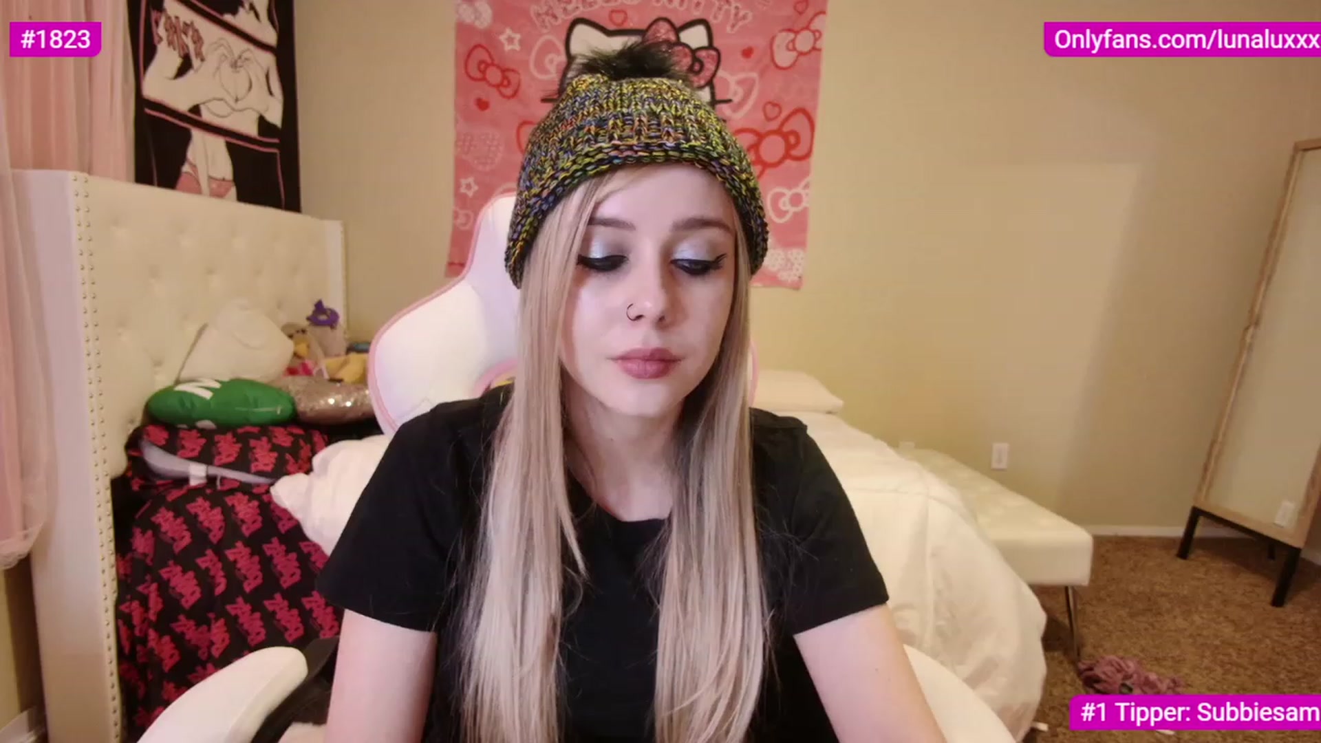 Gallery image thumbnail from lunalovelyy's myfreecams stream on, 02/26/2023, 03:22 image 12 of 20