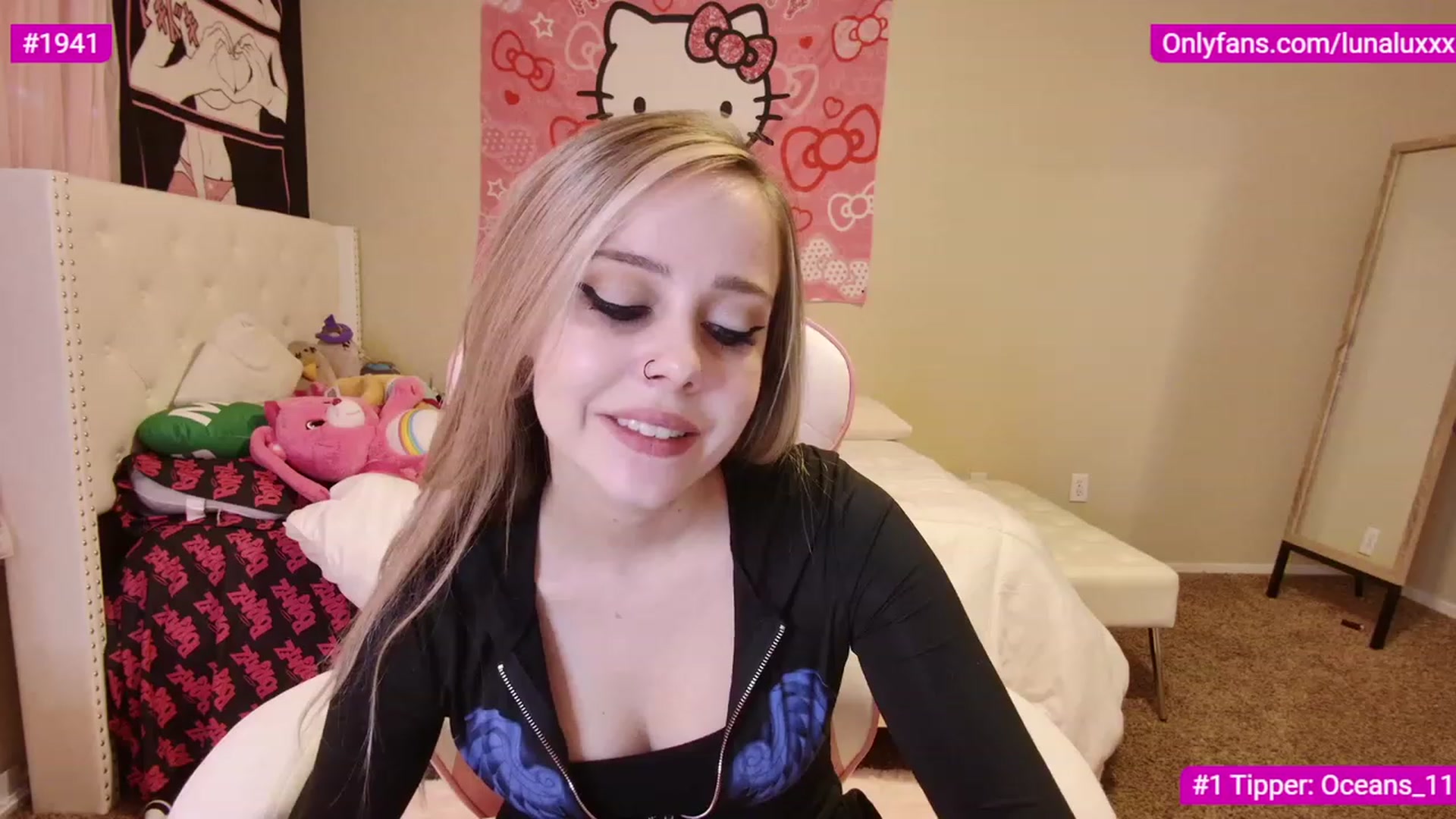 Gallery image thumbnail from lunalovelyy's myfreecams stream on, 02/28/2023, 01:47 image 8 of 20