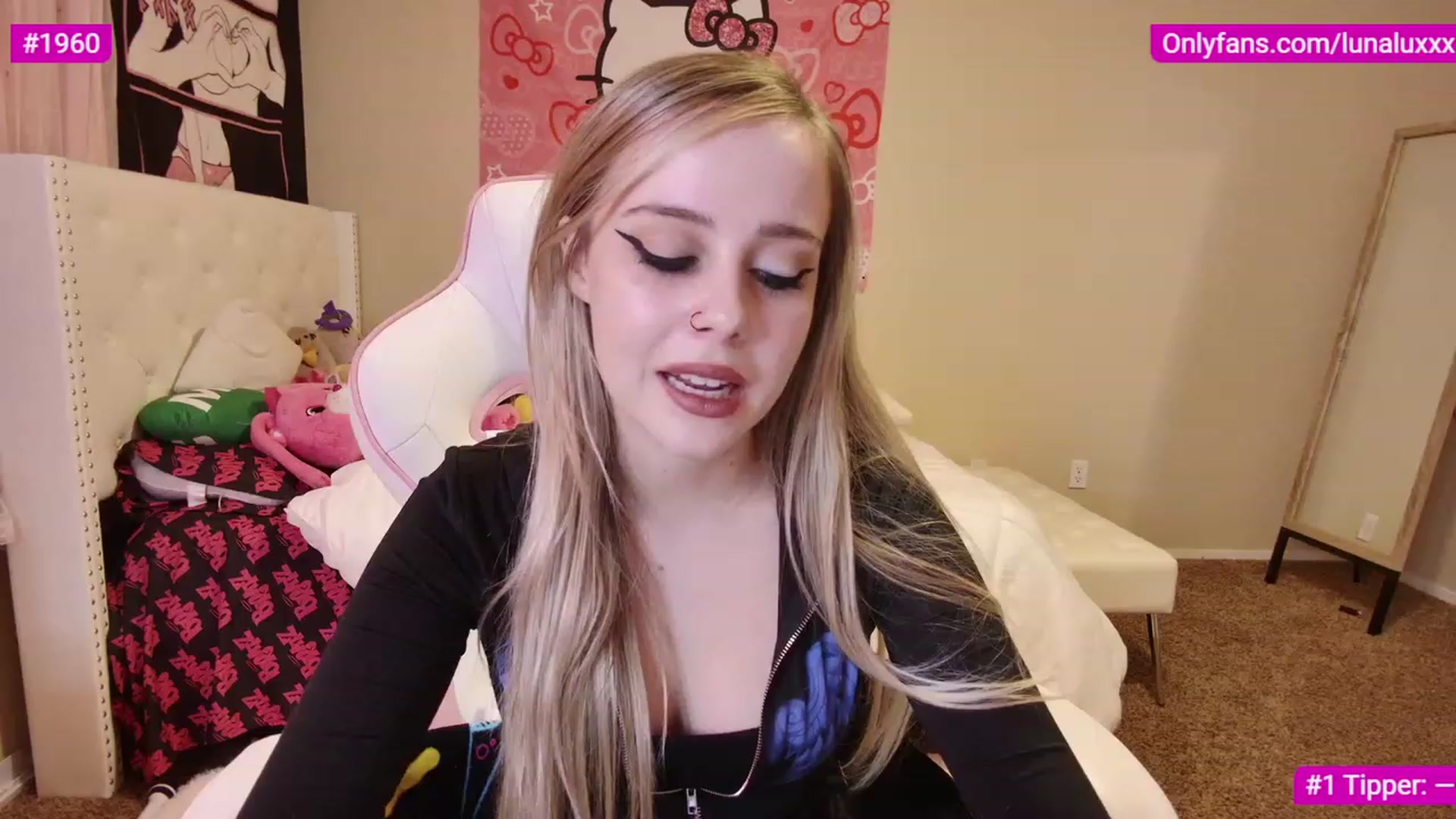 Gallery image thumbnail from lunalovelyy's myfreecams stream on, 02/28/2023, 05:50 image 14 of 20