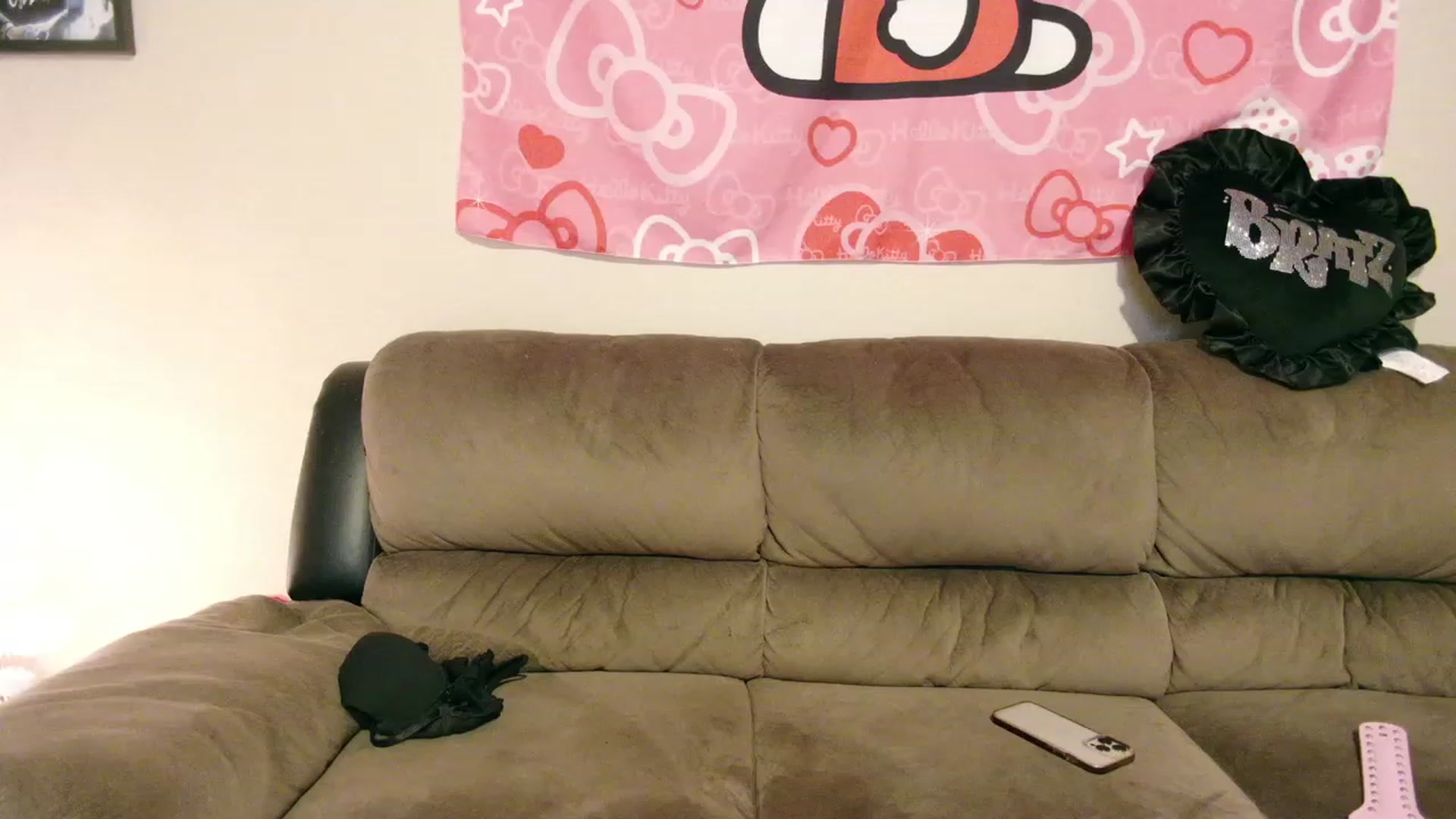 Gallery image thumbnail from lunalovelyy's myfreecams stream on, 12/27/2023, 09:14 image 18 of 20