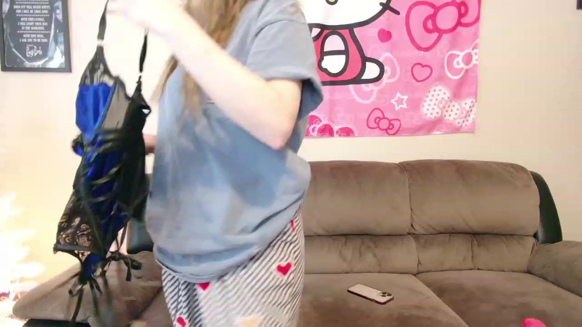 Gallery image thumbnail from lunalovelyy's myfreecams stream on, 01/09/2024, 19:04 image 3 of 20