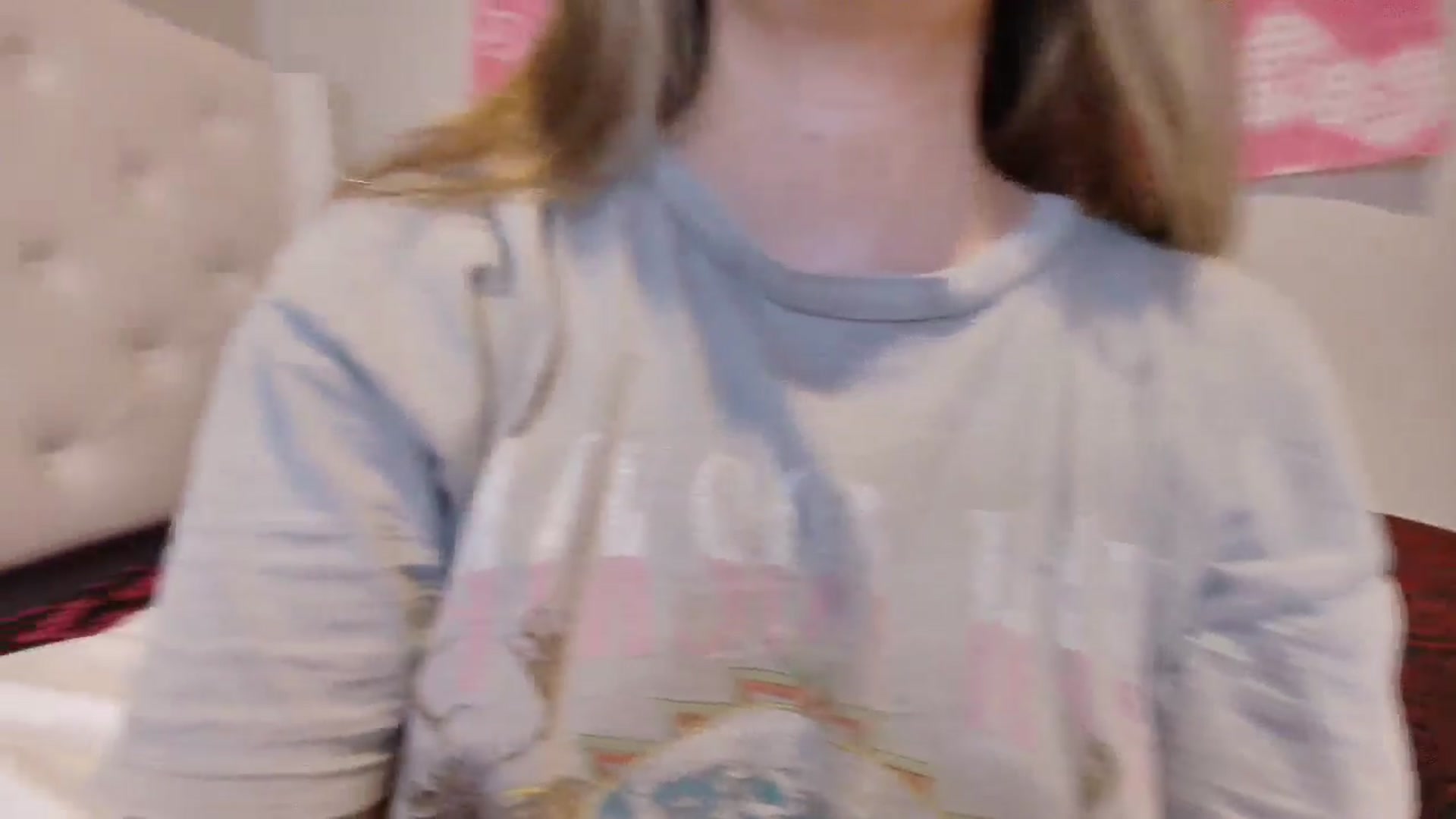 Gallery image thumbnail from lunalovelyy's myfreecams stream on, 08/28/2024, 07:48 image 5 of 20