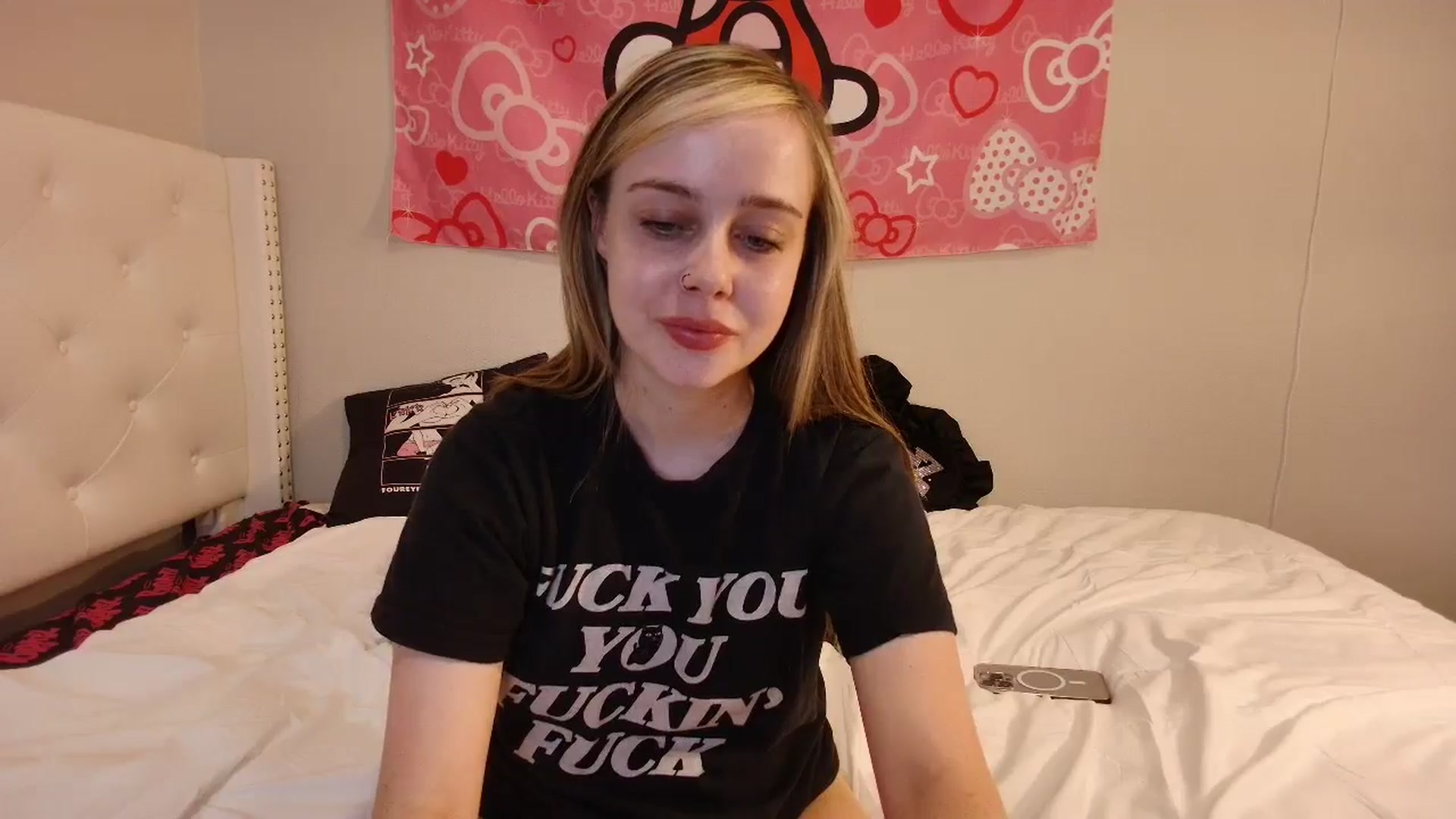 Gallery image thumbnail from lunalovelyy's myfreecams stream on, 09/08/2024, 08:15 image 4 of 20