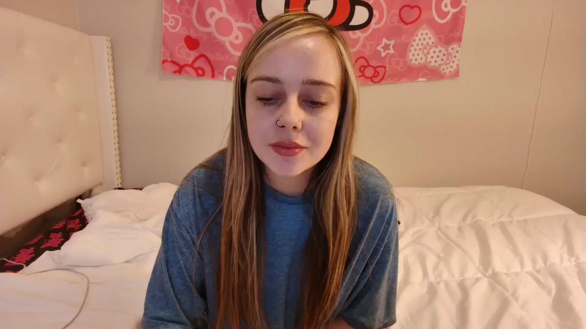 Gallery image thumbnail from lunalovelyy's myfreecams stream on, 11/10/2024, 09:01 image 20 of 20