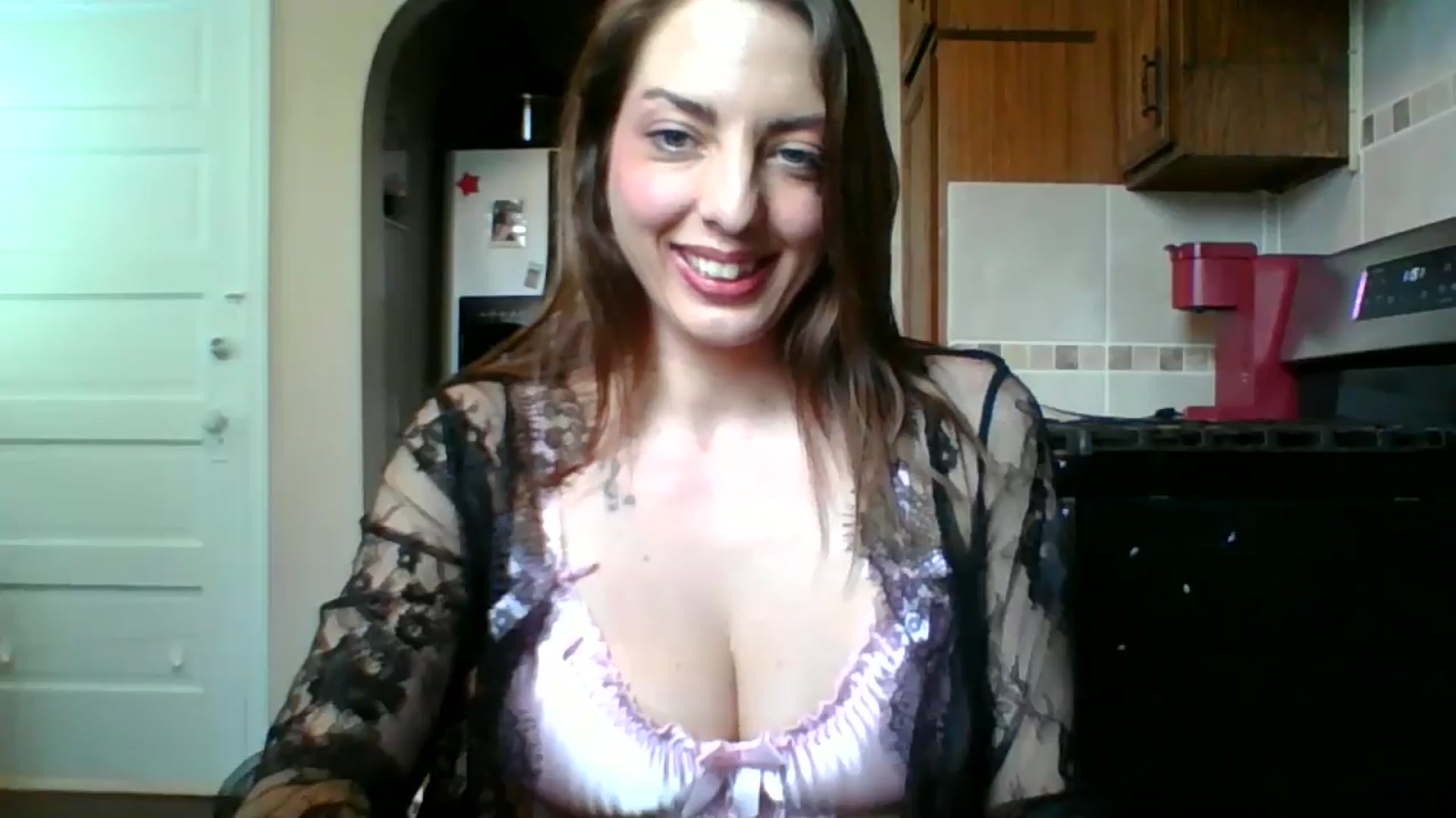 Gallery image thumbnail from lunalynne777's myfreecams stream on, 02/17/2026, 17:29 image 15 of 20