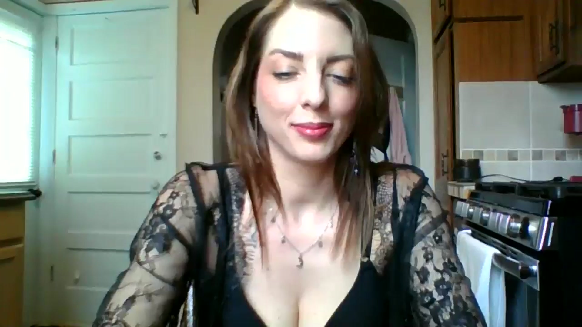 Gallery image thumbnail from lunalynne777's myfreecams stream on, 02/23/2026, 18:01 image 19 of 20
