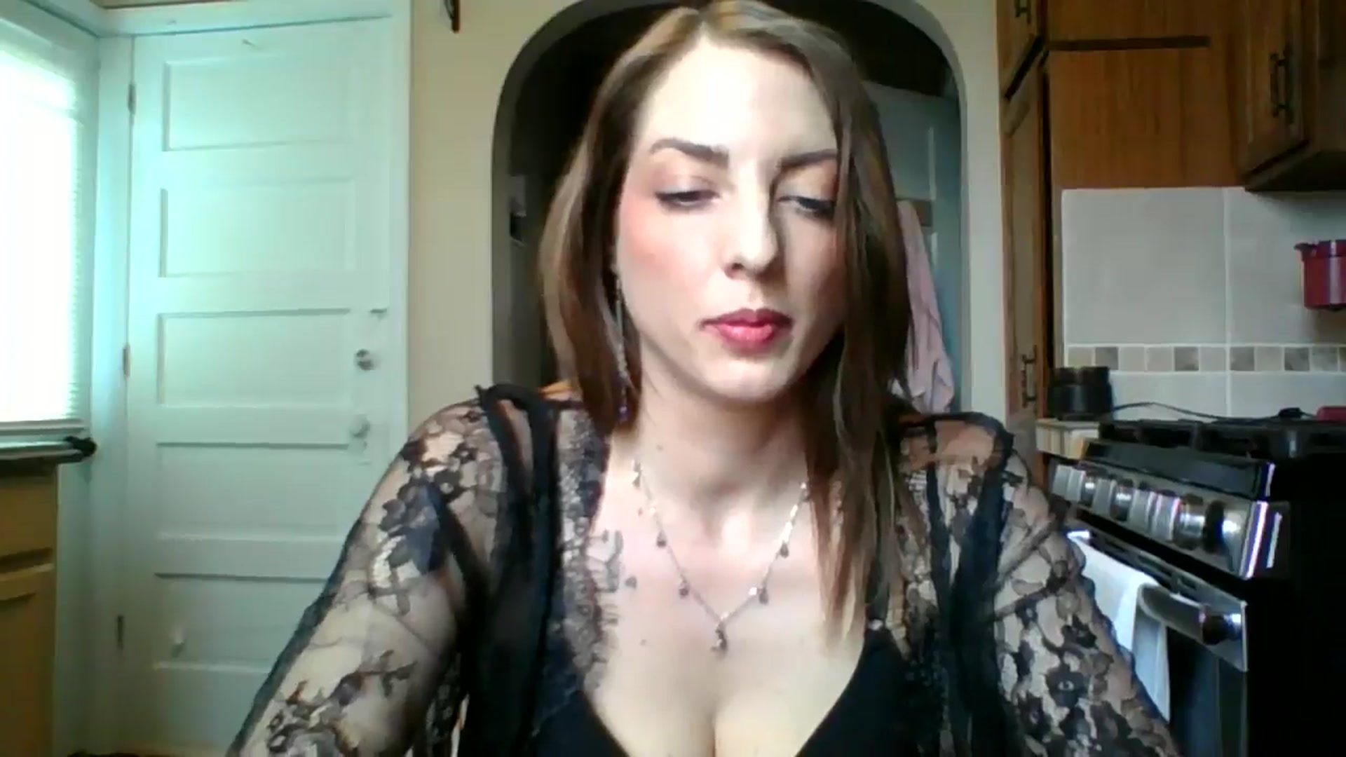 Gallery image thumbnail from lunalynne777's myfreecams stream on, 02/23/2026, 18:01 image 7 of 20