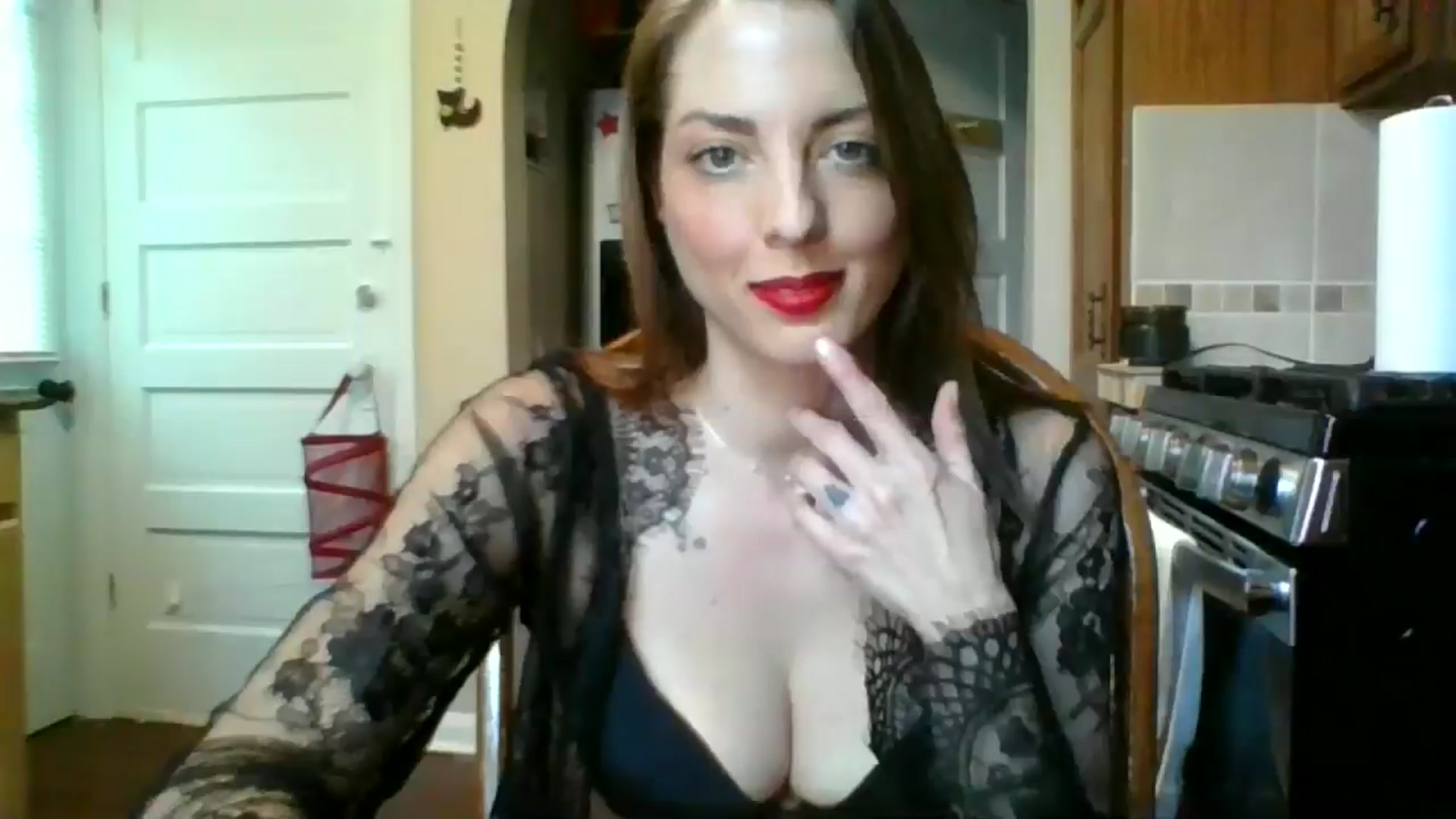 Gallery image thumbnail from lunalynne777's myfreecams stream on, 03/03/2026, 17:04 image 7 of 20