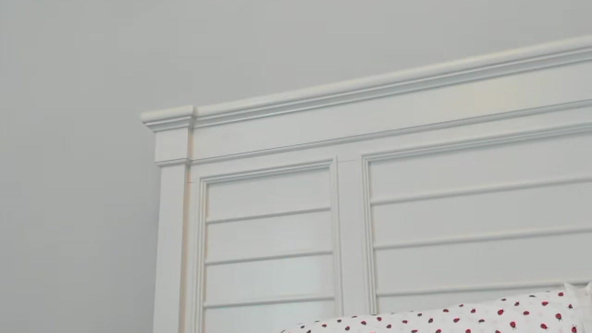 Gallery image thumbnail from luvbugv's myfreecams stream on, 07/07/2025, 18:06 image 14 of 20