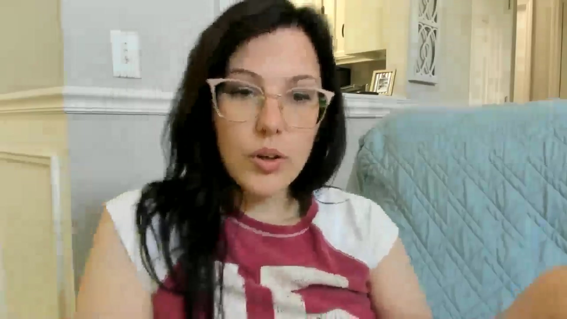 Gallery image thumbnail from luvbugv's myfreecams stream on, 07/26/2025, 17:07 image 14 of 20