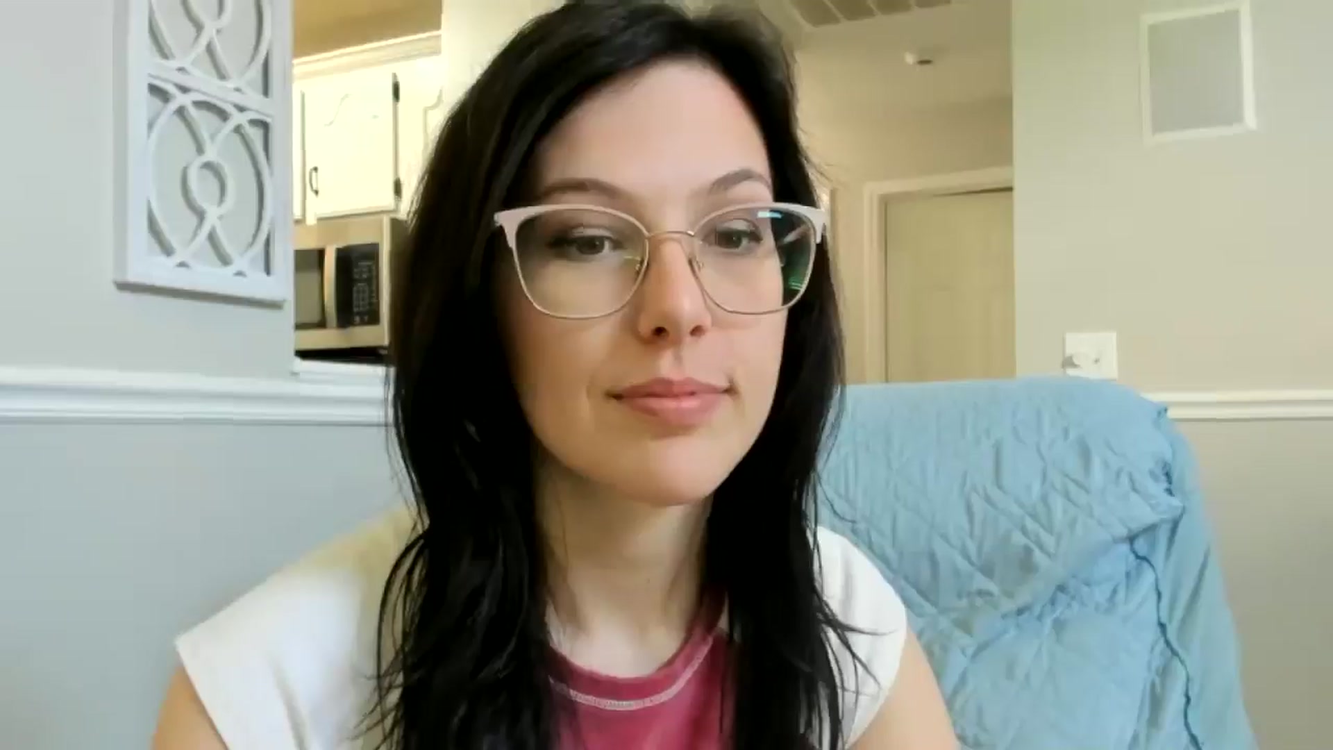 Gallery image thumbnail from luvbugv's myfreecams stream on, 07/26/2025, 17:07 image 8 of 20
