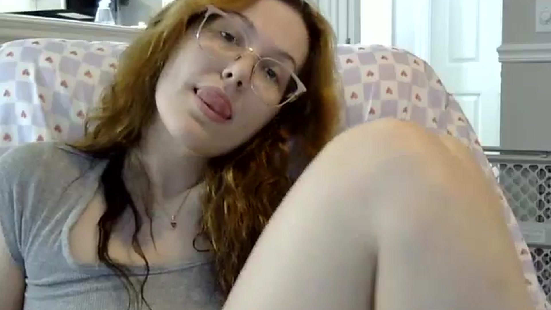 Gallery image thumbnail from luvbugv's myfreecams stream on, 12/10/2025, 01:51 image 19 of 20