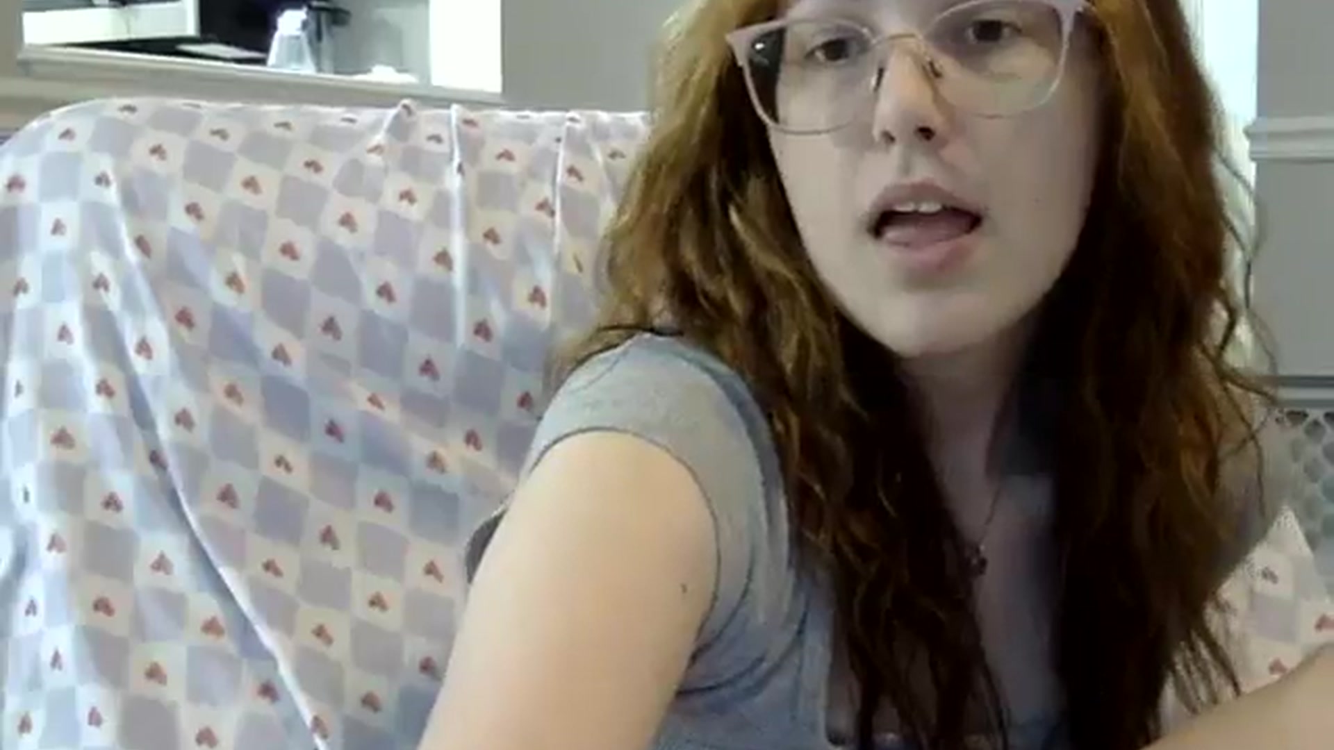 Gallery image thumbnail from luvbugv's myfreecams stream on, 12/10/2025, 01:51 image 16 of 20