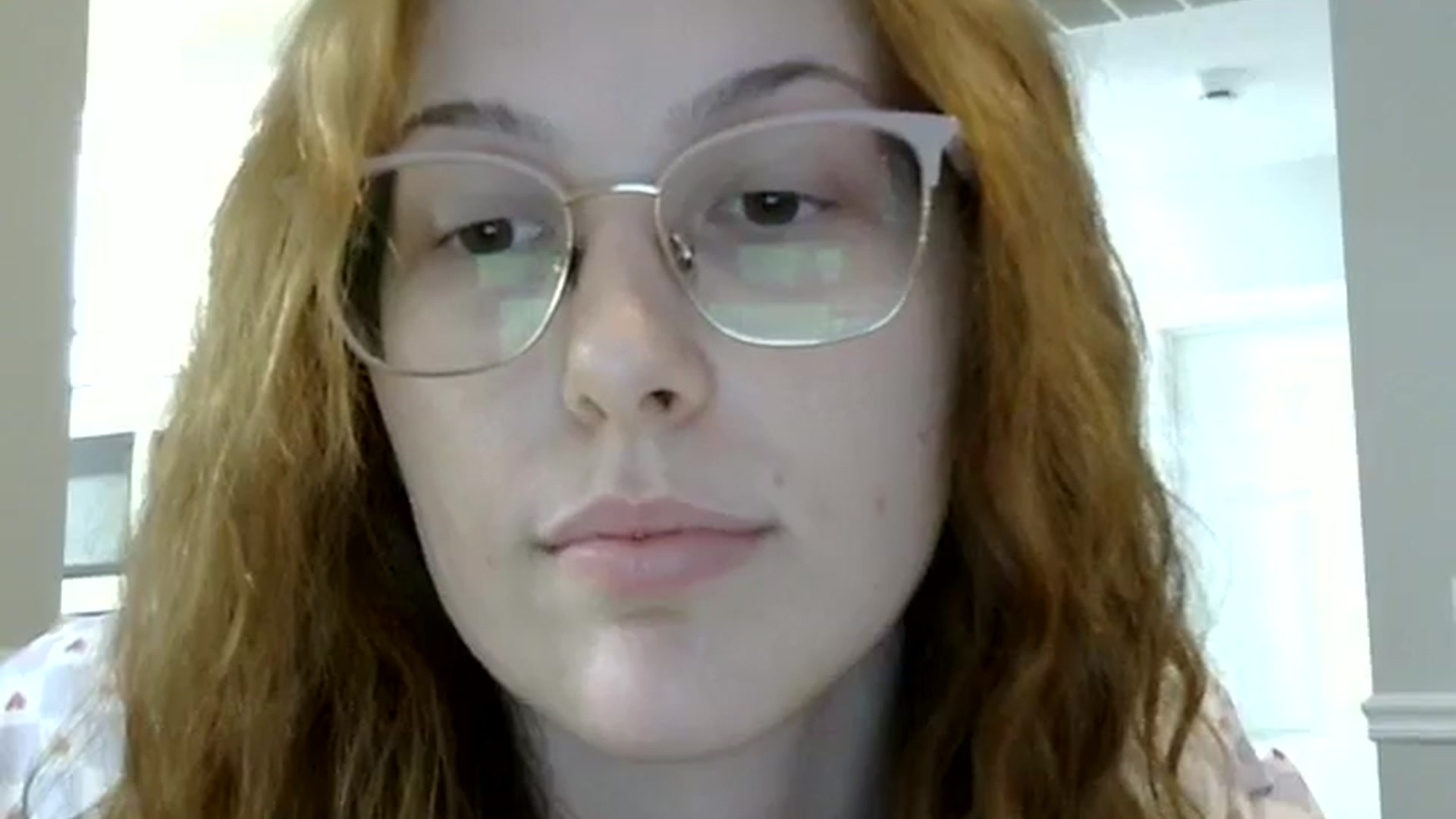 Gallery image thumbnail from luvbugv's myfreecams stream on, 12/10/2025, 01:51 image 14 of 20
