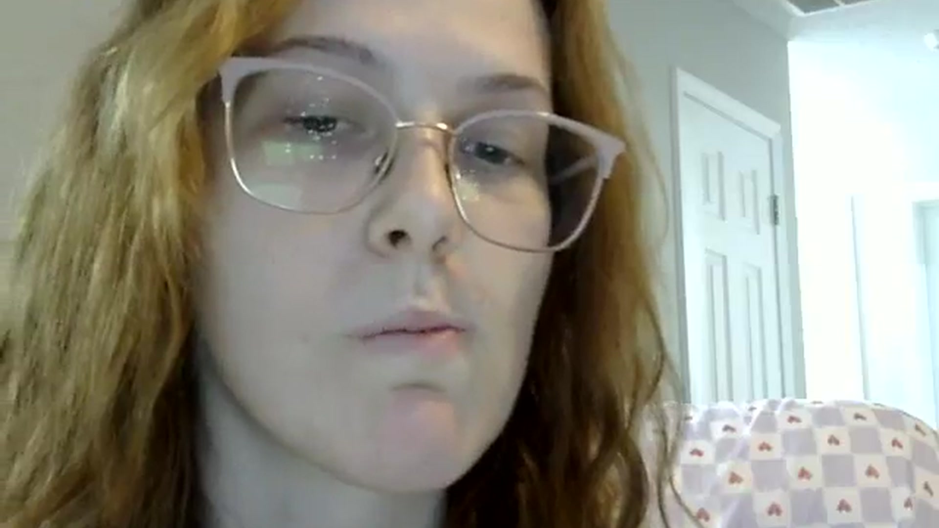 Gallery image thumbnail from luvbugv's myfreecams stream on, 12/10/2025, 01:51 image 8 of 20